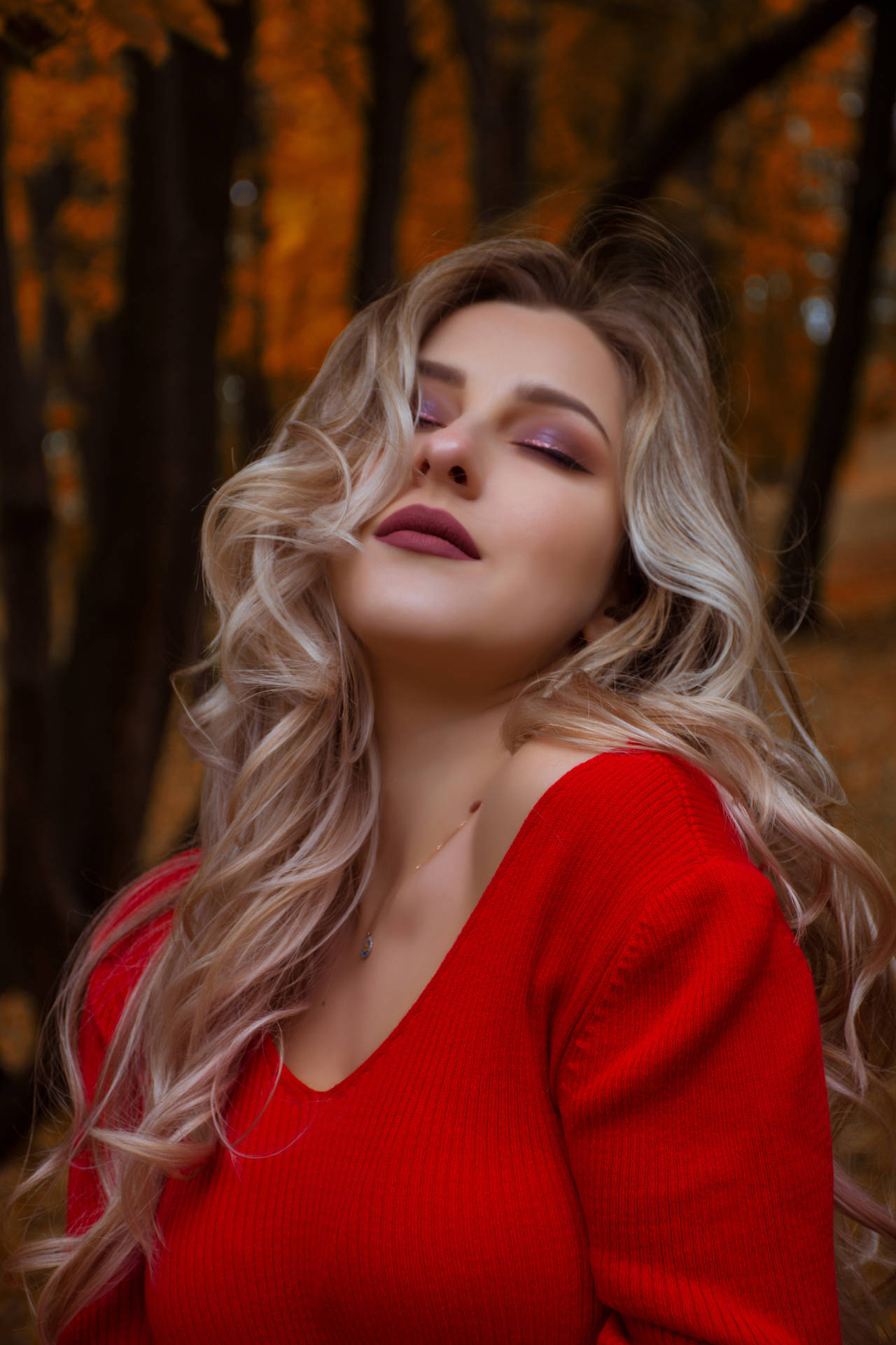 Lovely Girl In Red Top And Lipstick Background