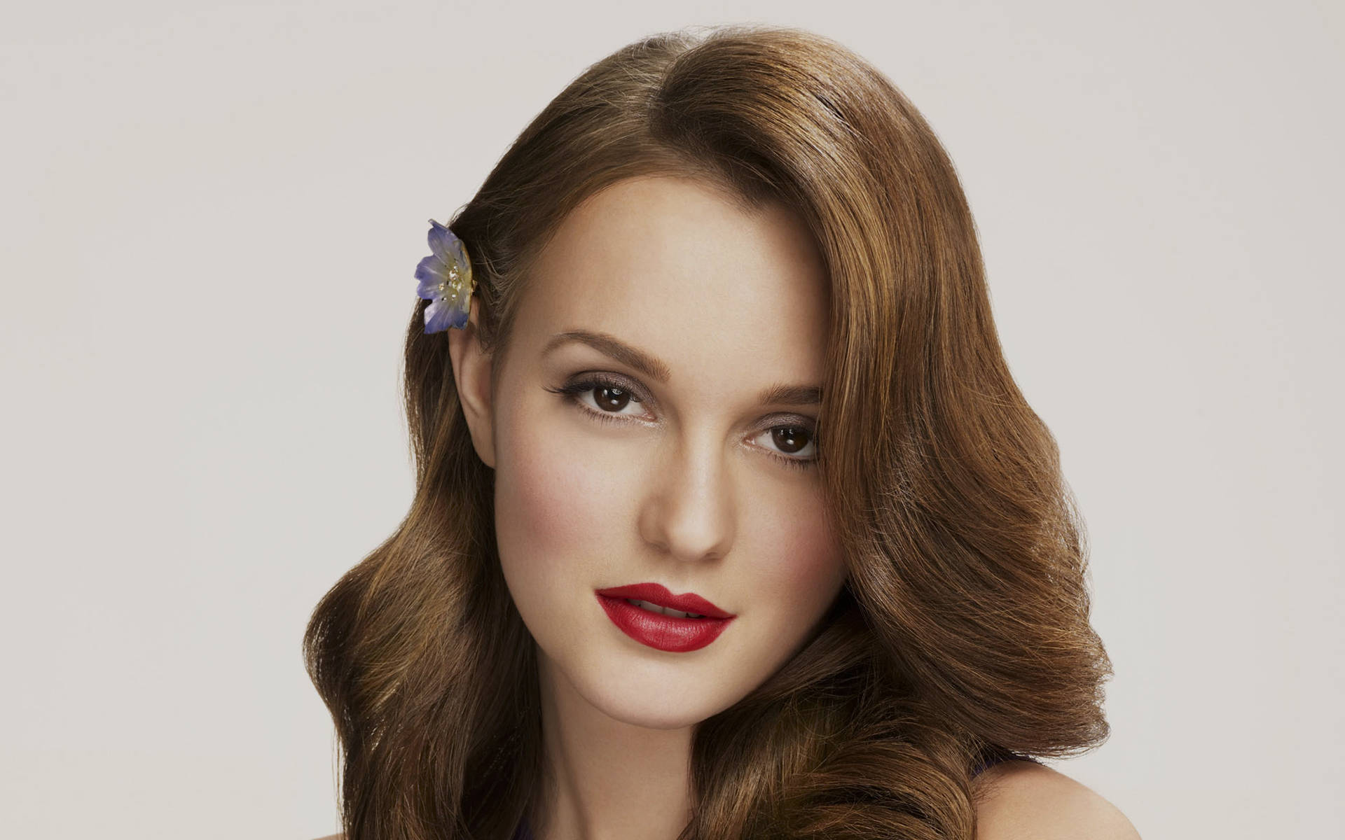 Lovely Leighton Meester With Flower Background