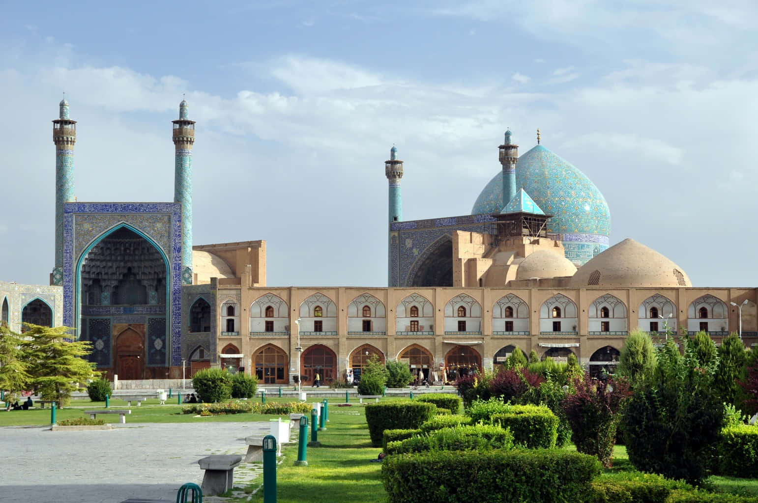 Lovely View Of Shah Mosque Background