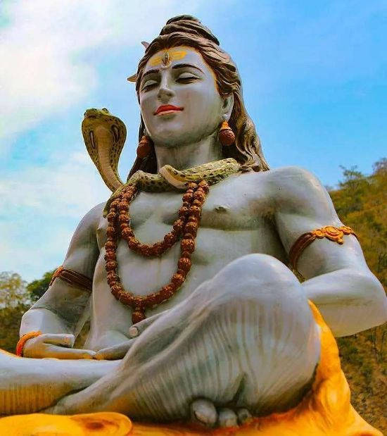 Low Angle Hd Photograph Of Mahadev Statue Background