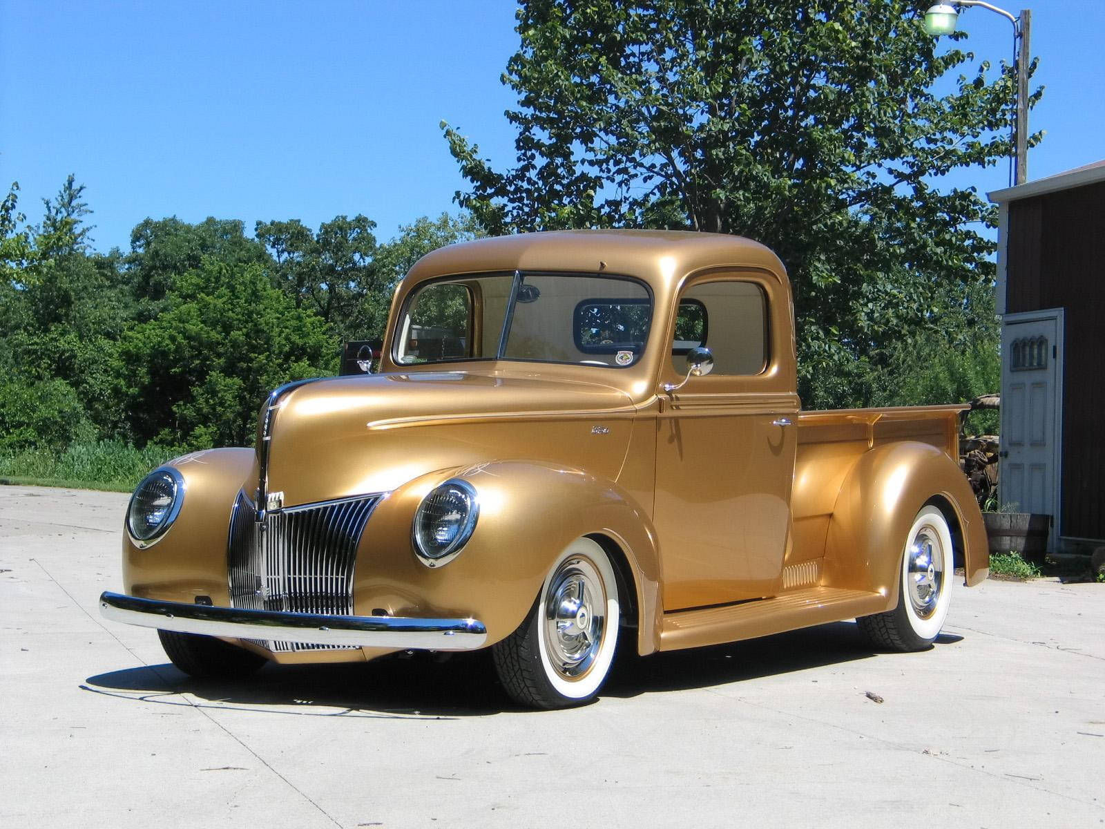 Lowrider 1940 Ford Pickup Background