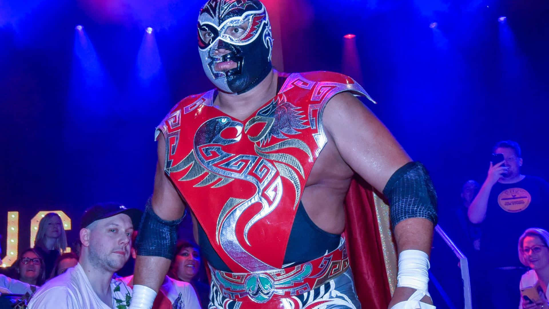 Luchador Silver Kingin Action Background