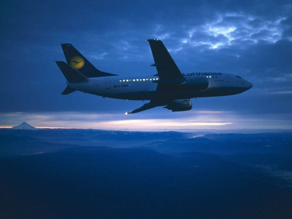 Lufthansa In Magnificent Blue Background