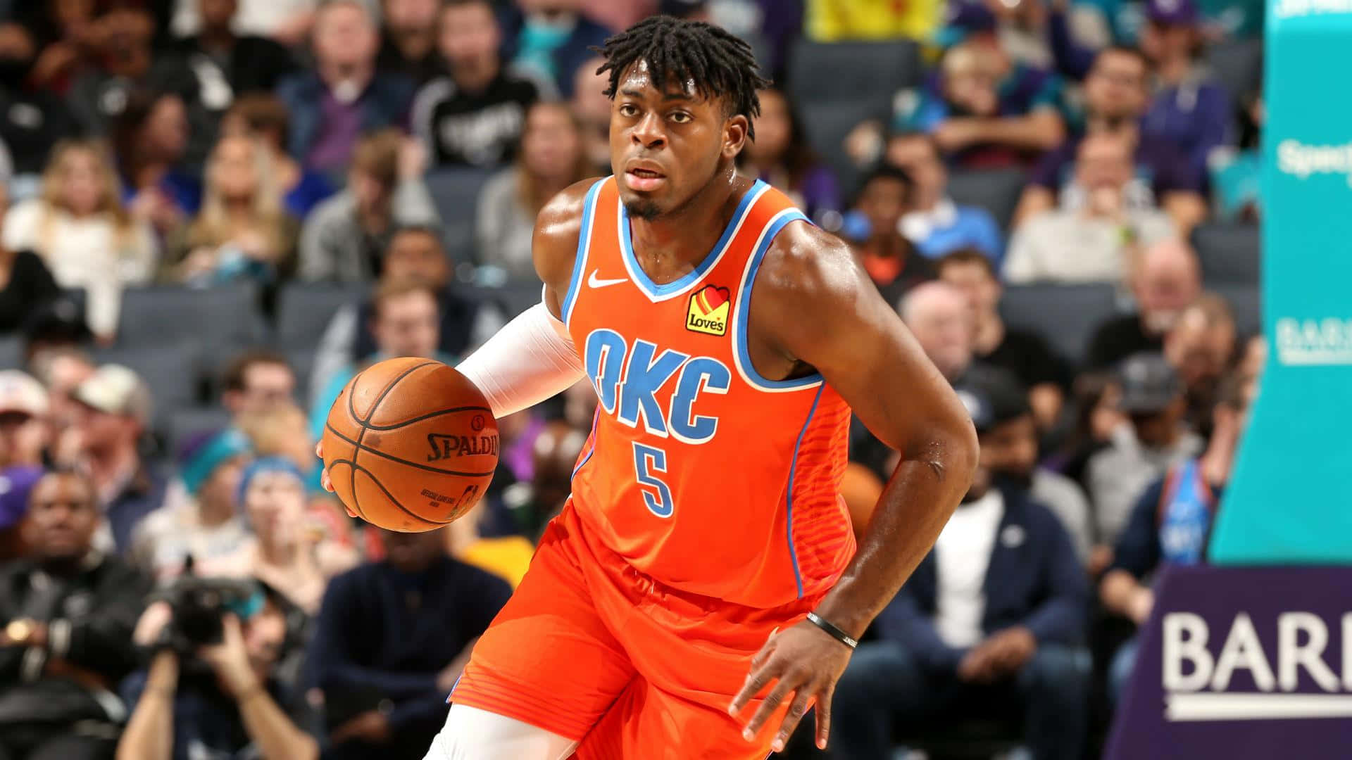 Luguentz Dort Orange Oklahoma City Thunder Jersey Background