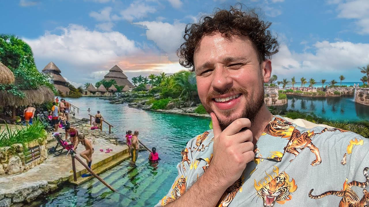 Luisito Comunica At Xcaret Park Background