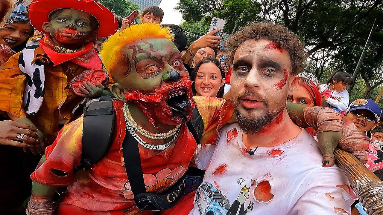 Luisito Comunica Halloween Parade