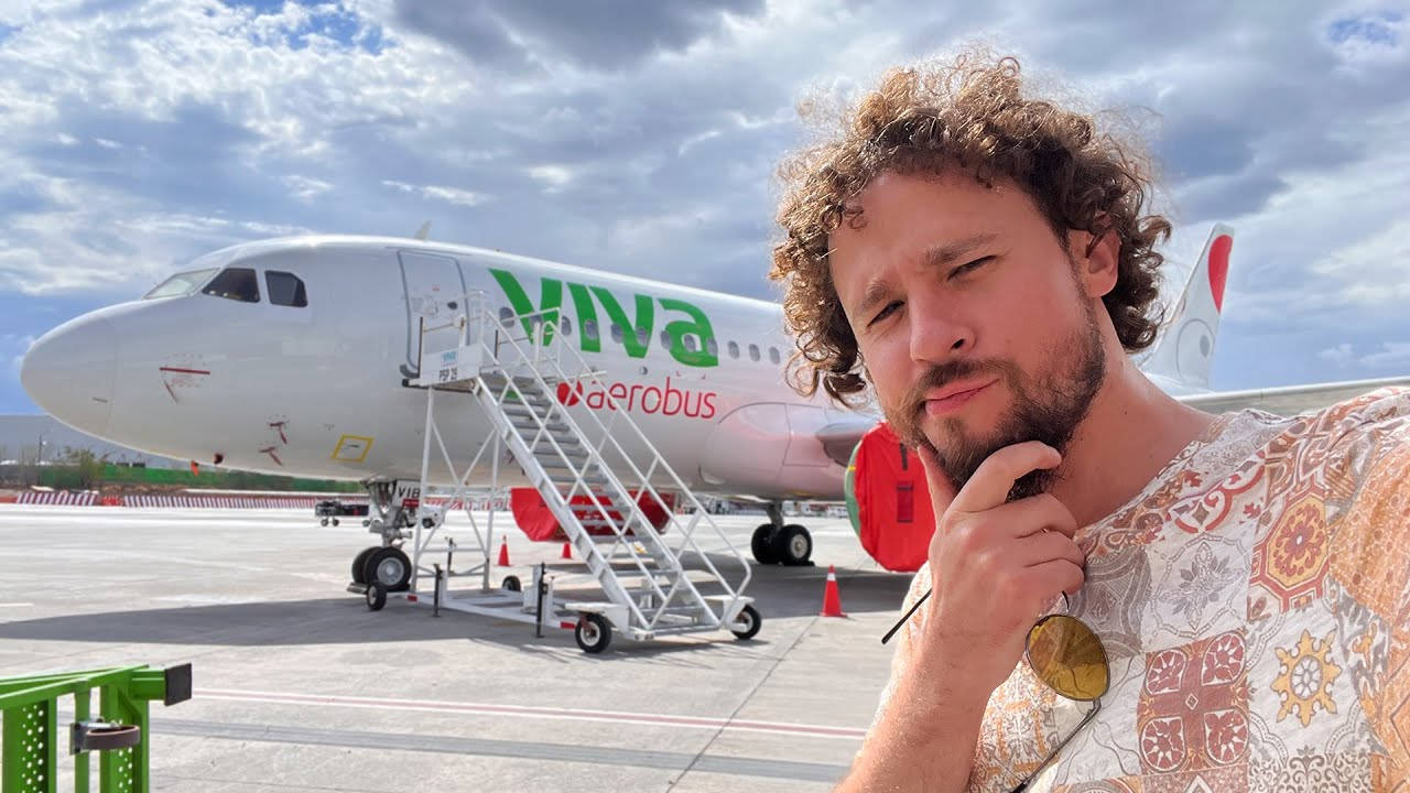 Luisito Comunica Viva Aerobus Background