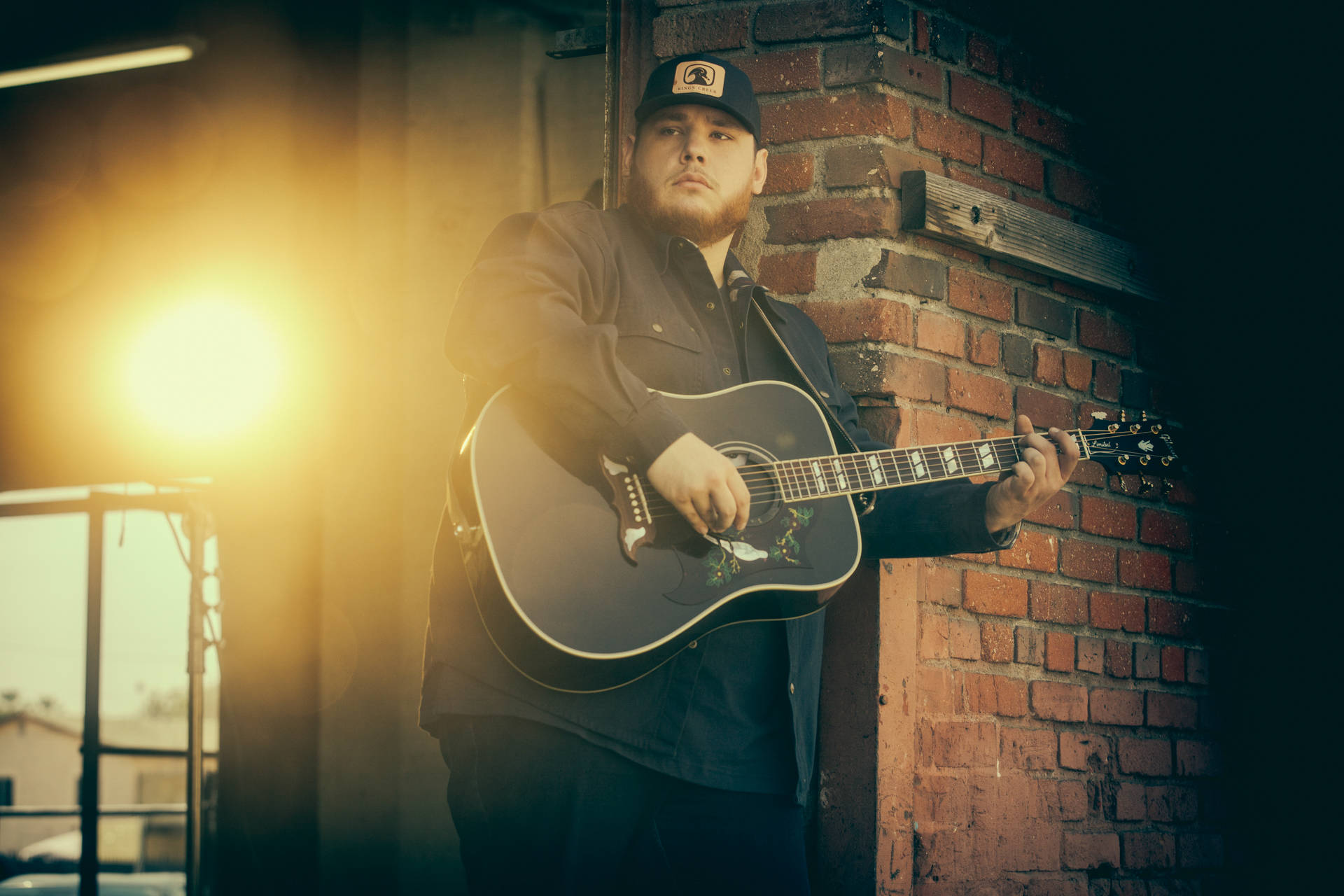 Luke Combs - Get An Inside Look At His Soaring Career Background