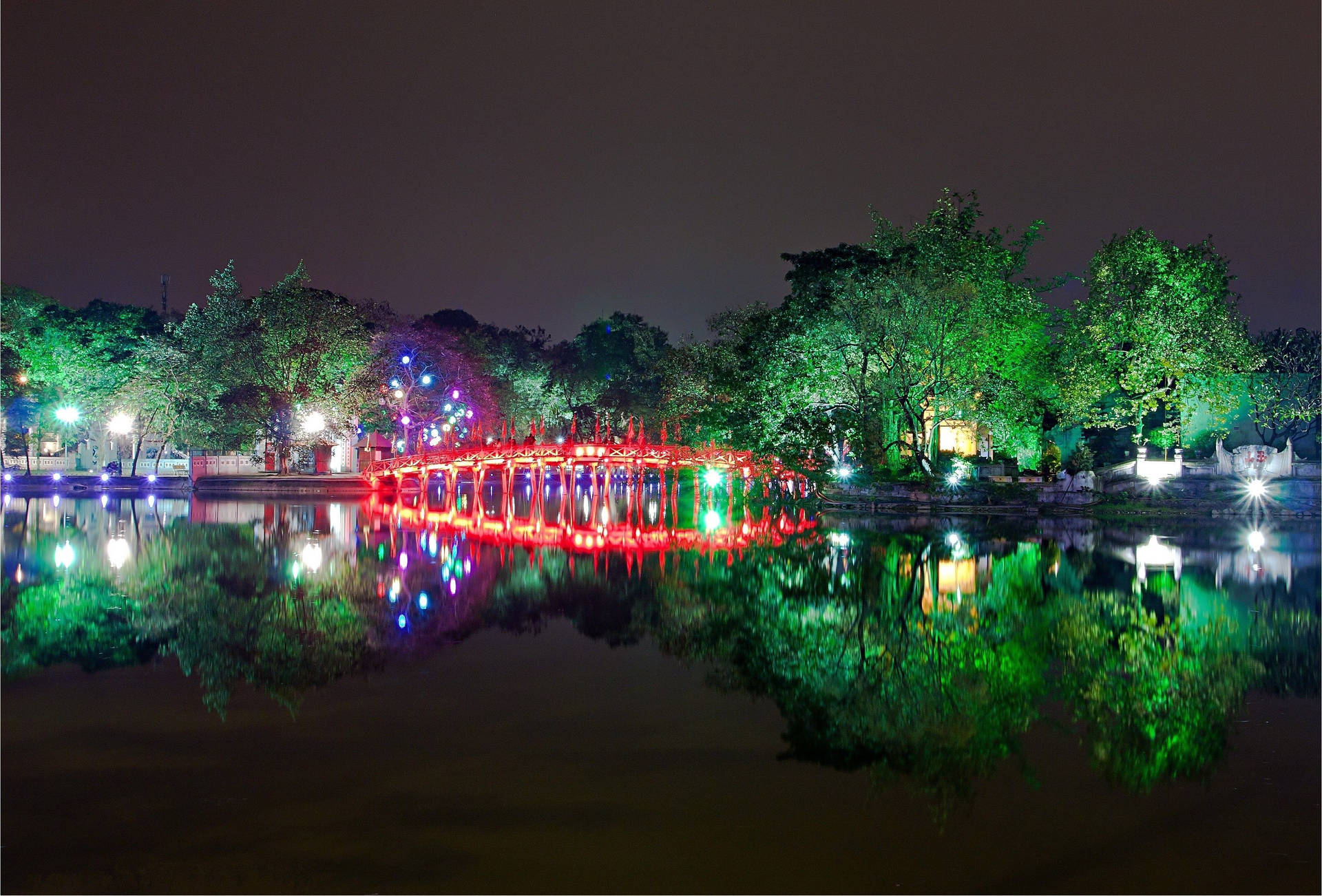Luminous Garden Tree In Hanoi Background