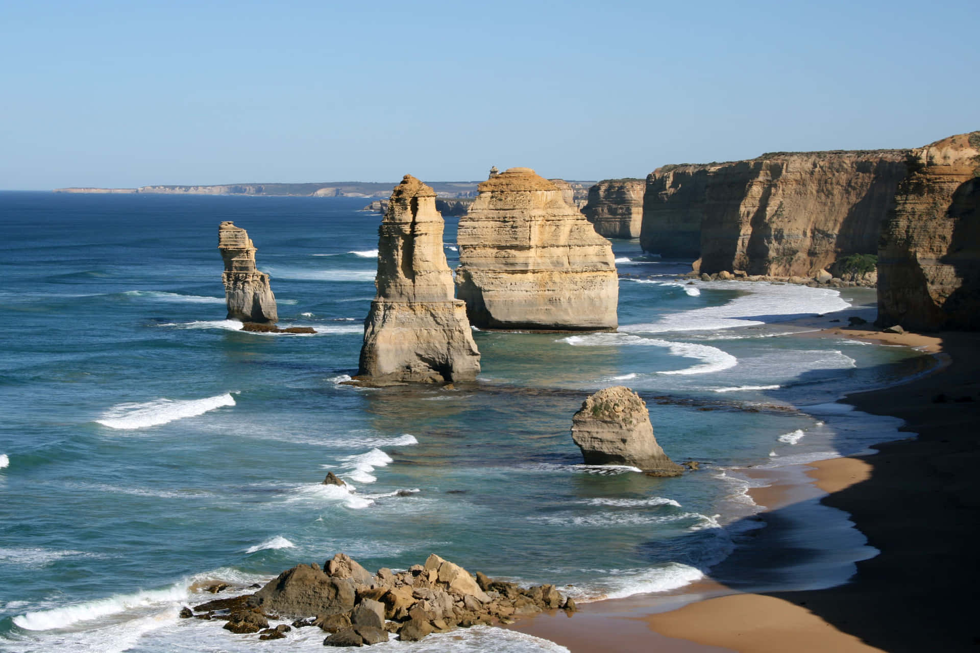 Luminous Great Ocean Road In Twelve Apostles Australia Background