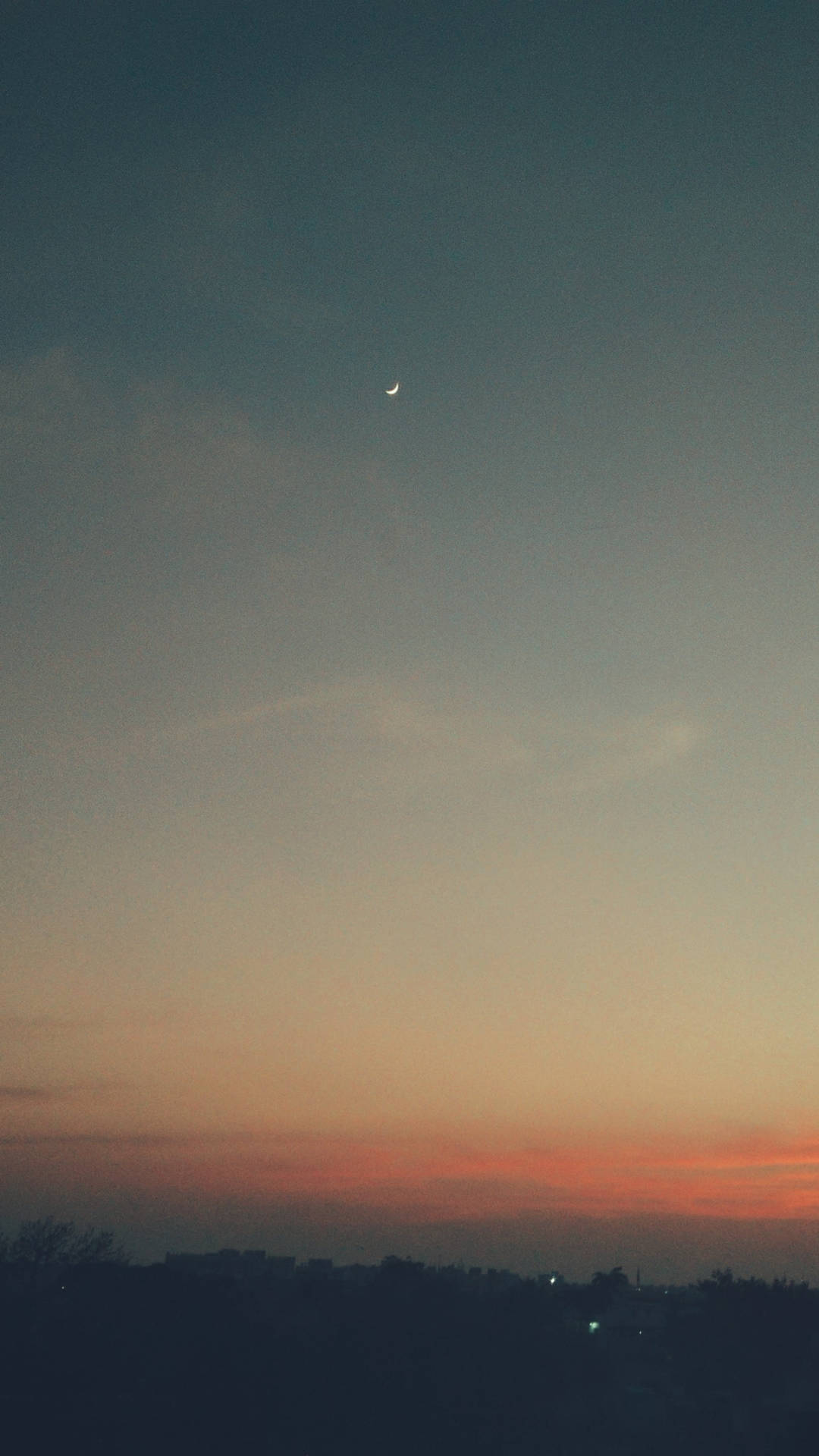 Luna Full Moon Night Clouds Background