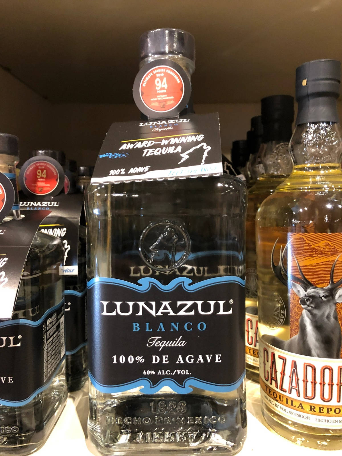 Lunazul Blanco Award-winning Tequila Background