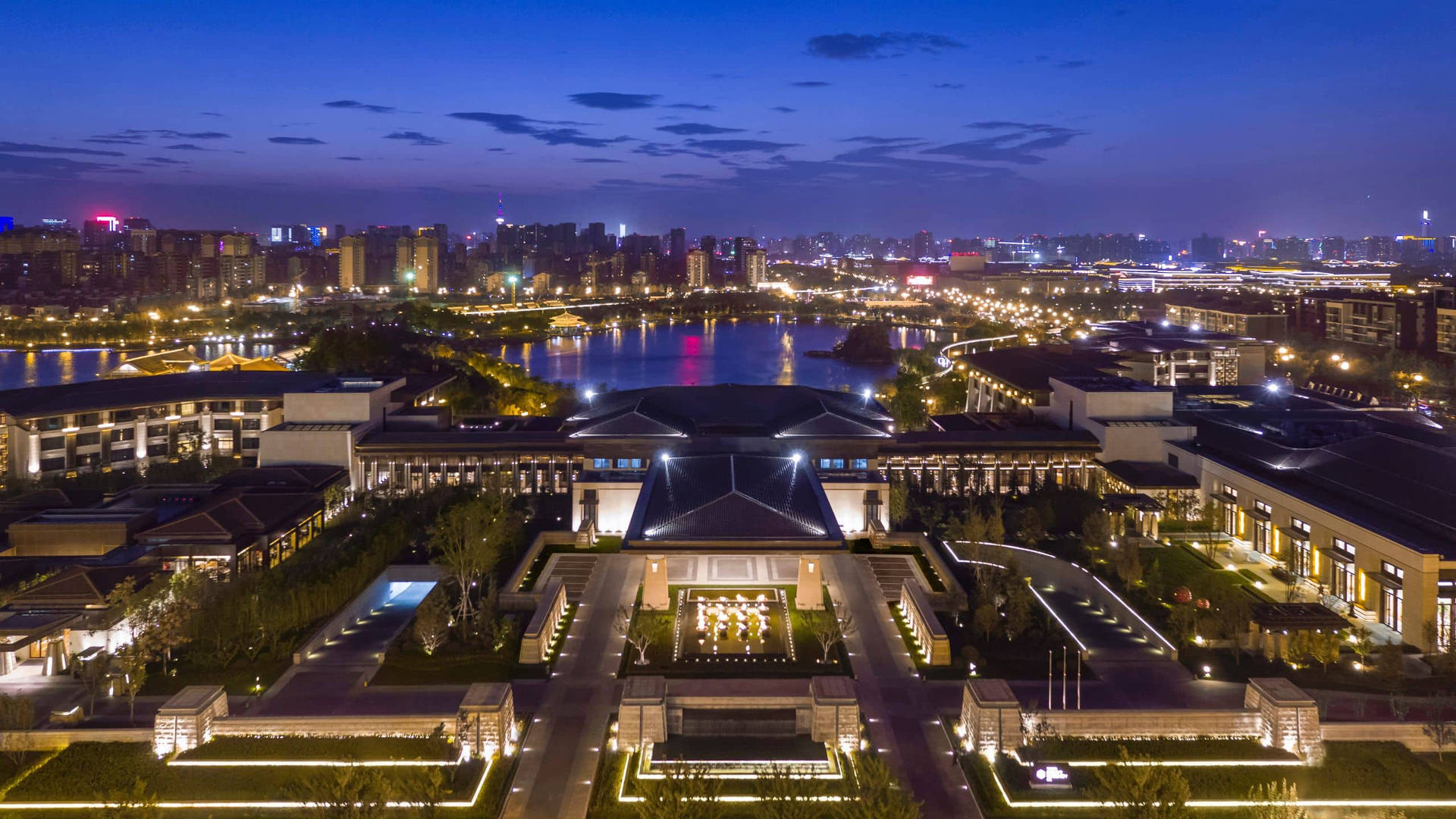 Luxurious Hotel In Xian Background