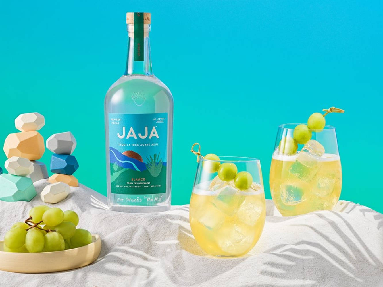 Luxurious Jaja Tequila Green Grape Cocktail Background