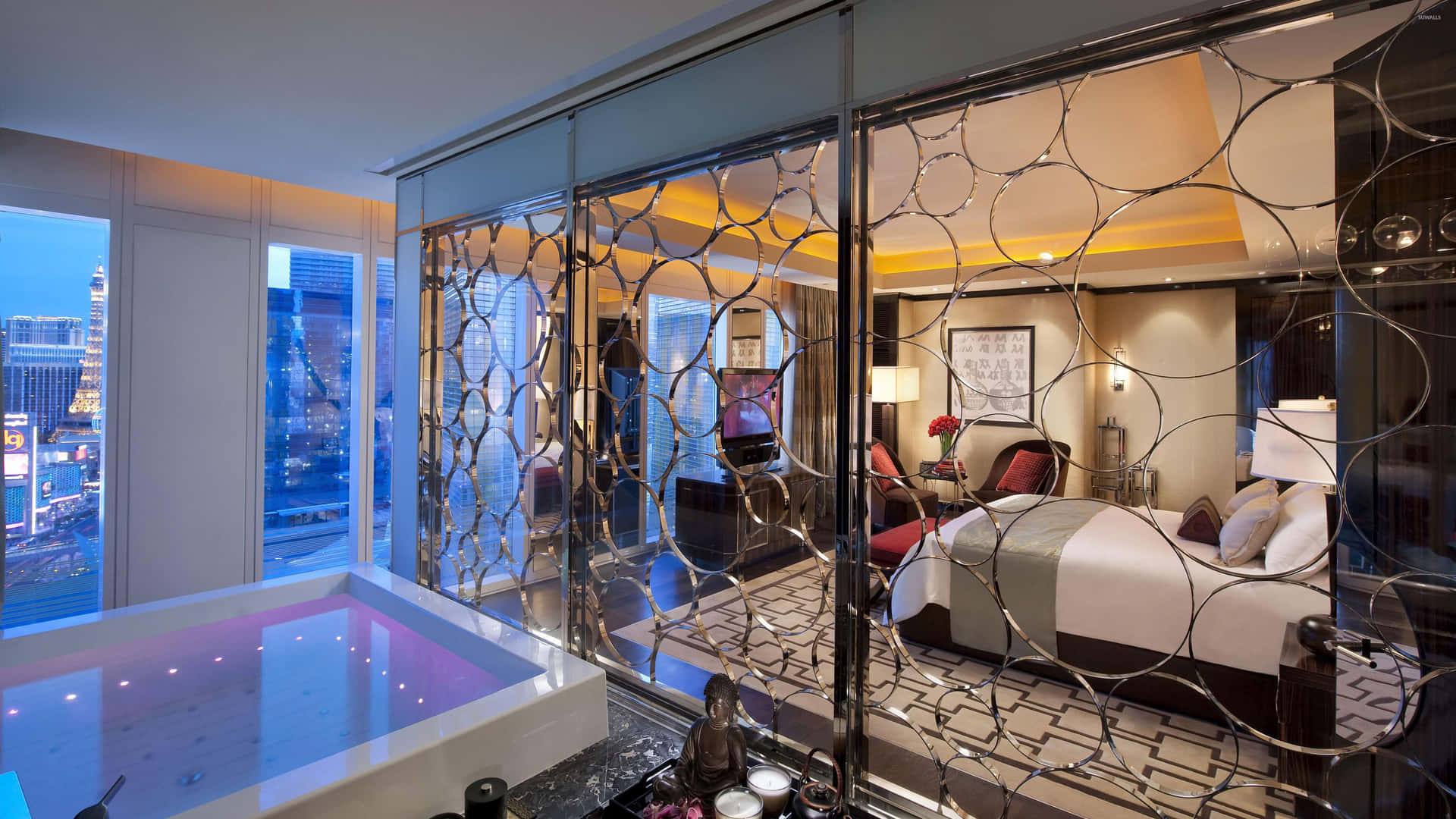 Luxurious Waldorf Astoria Hotel Room In Las Vegas