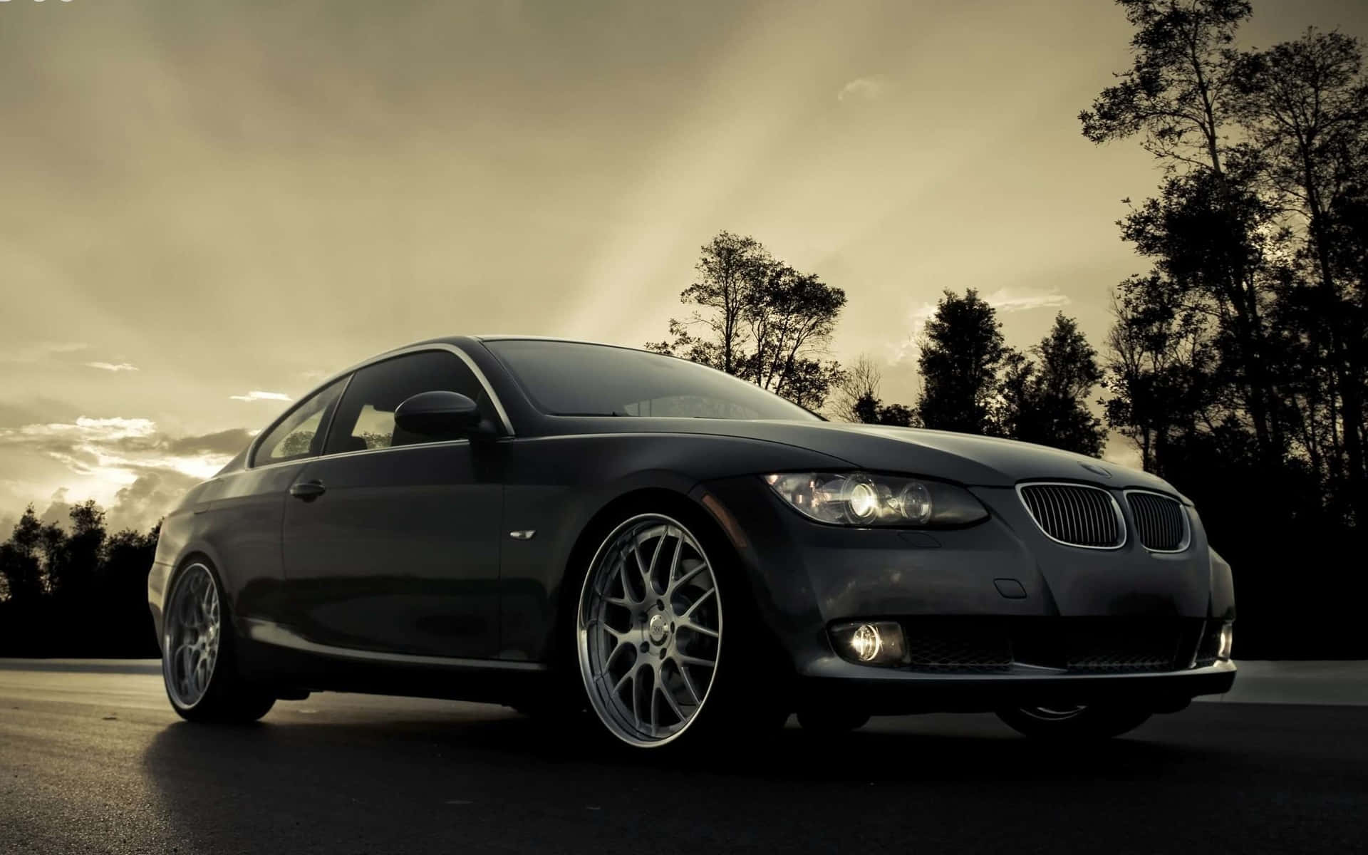 Luxury And Exquisite Look Of Bmw 328 Background