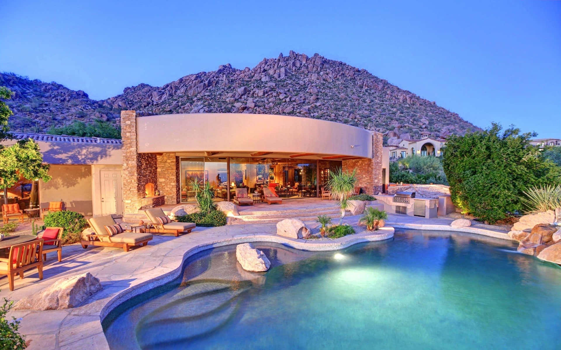 Luxury House In Arizona Facing The Pool Background