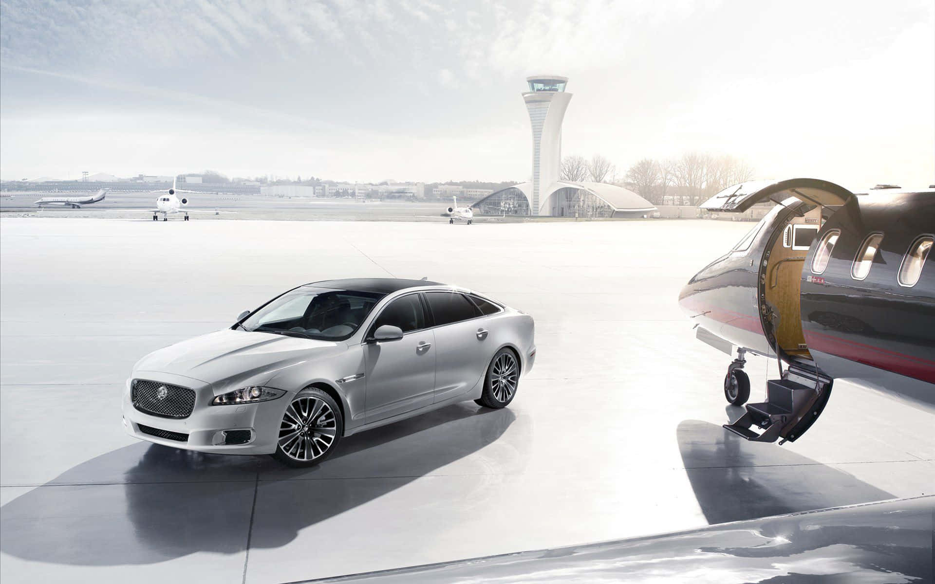 Luxury Soaring In The Sky Background