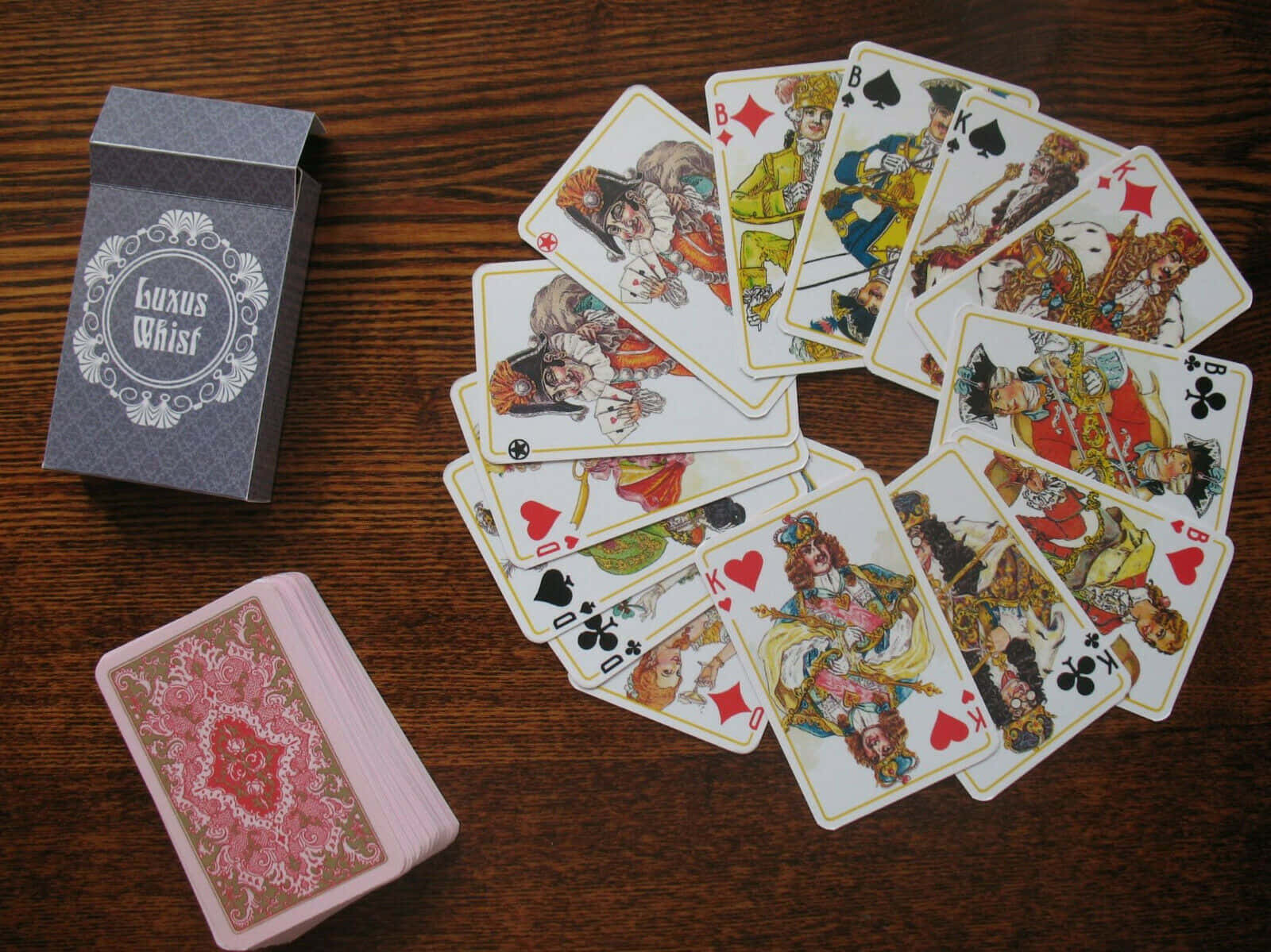 Luxury Whist Playing Cards Wooden Table