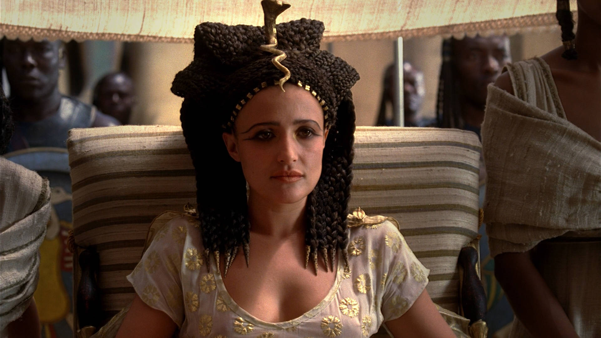 Lyndsey Marshal As Cleopatra Background