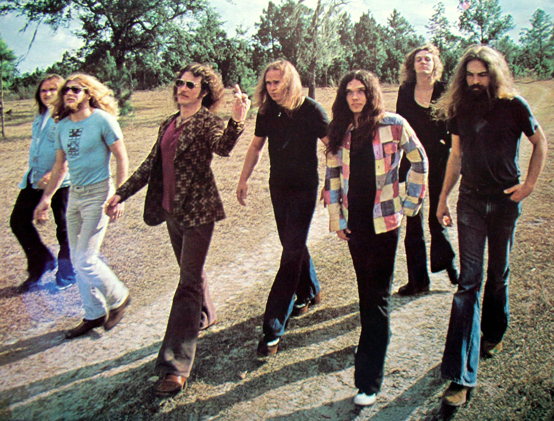 Lynyrd Skynyrd Vintage 70s Band Photo Background