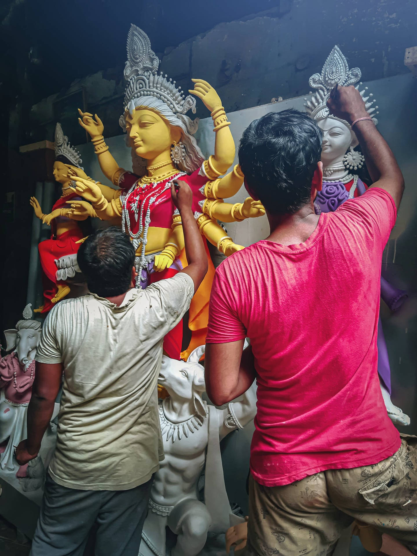 Maa Durga Worshippers Background