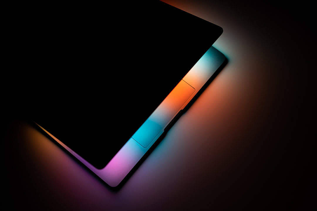 Macbook Air 2020 Lit In Dark Background