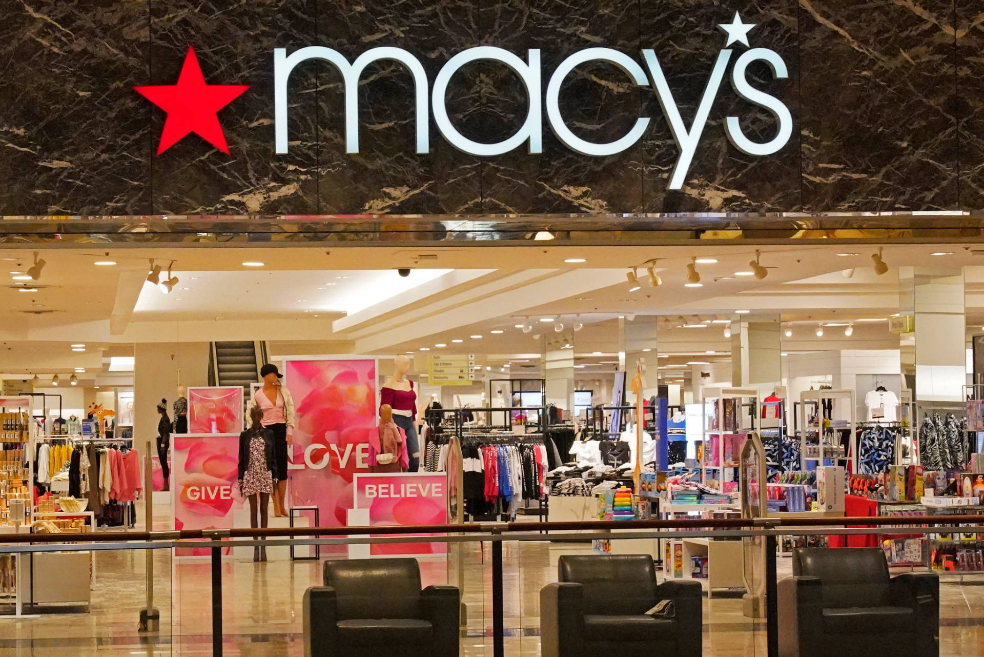 Macys Mall Entrance Background