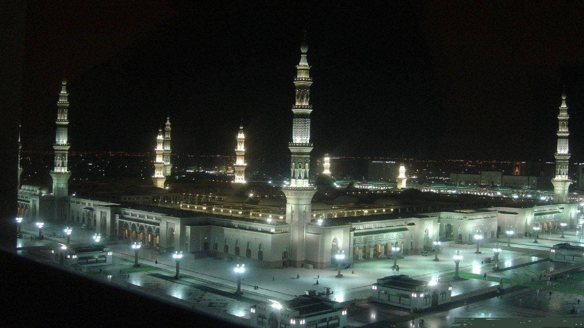 Madina Sharif At Night