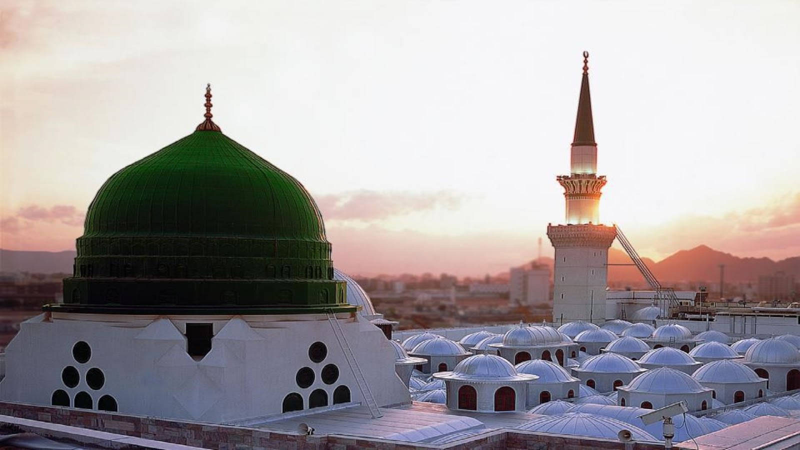 Madina Sharif Domes Background