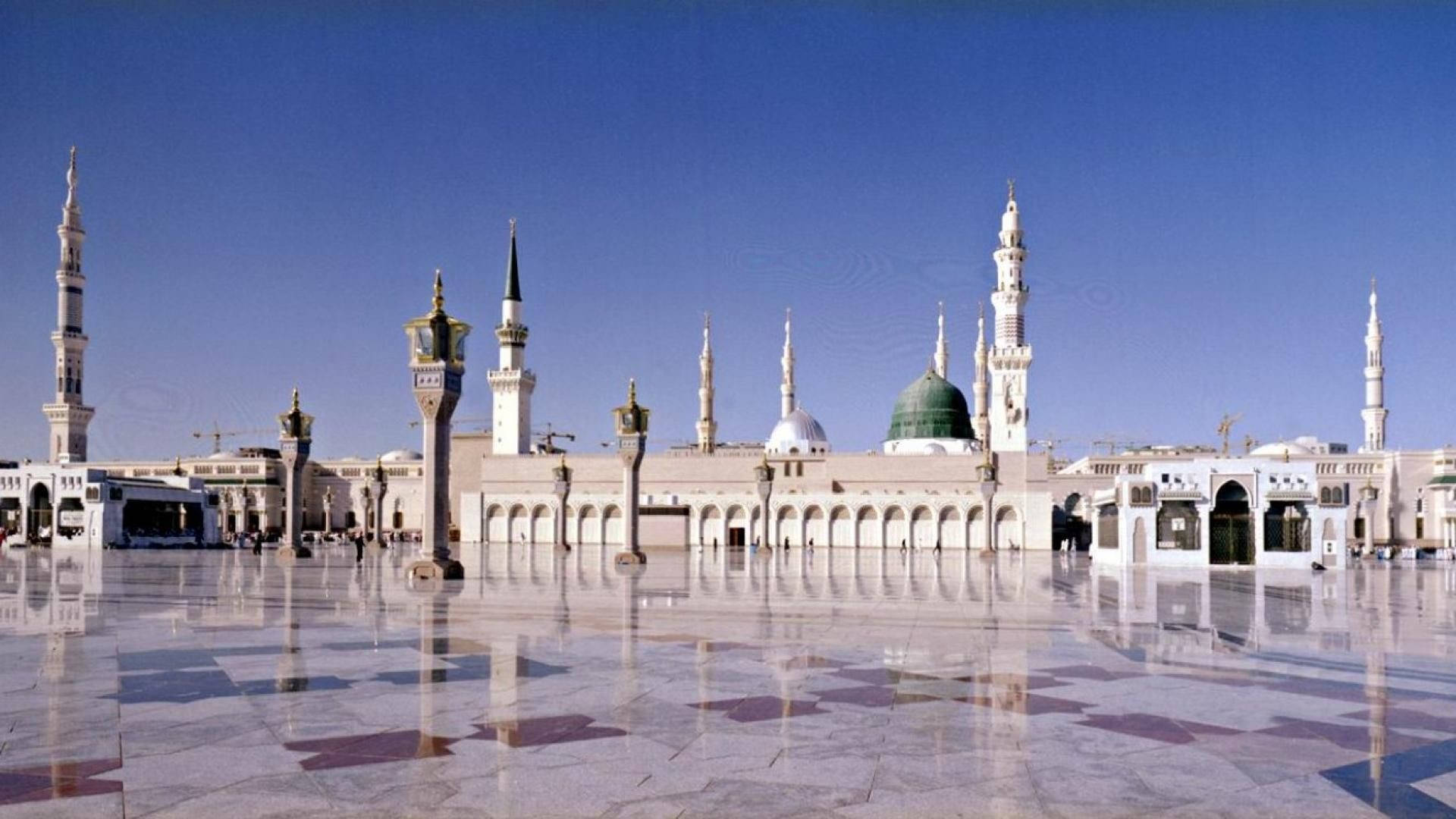 Madina Sharif Empty