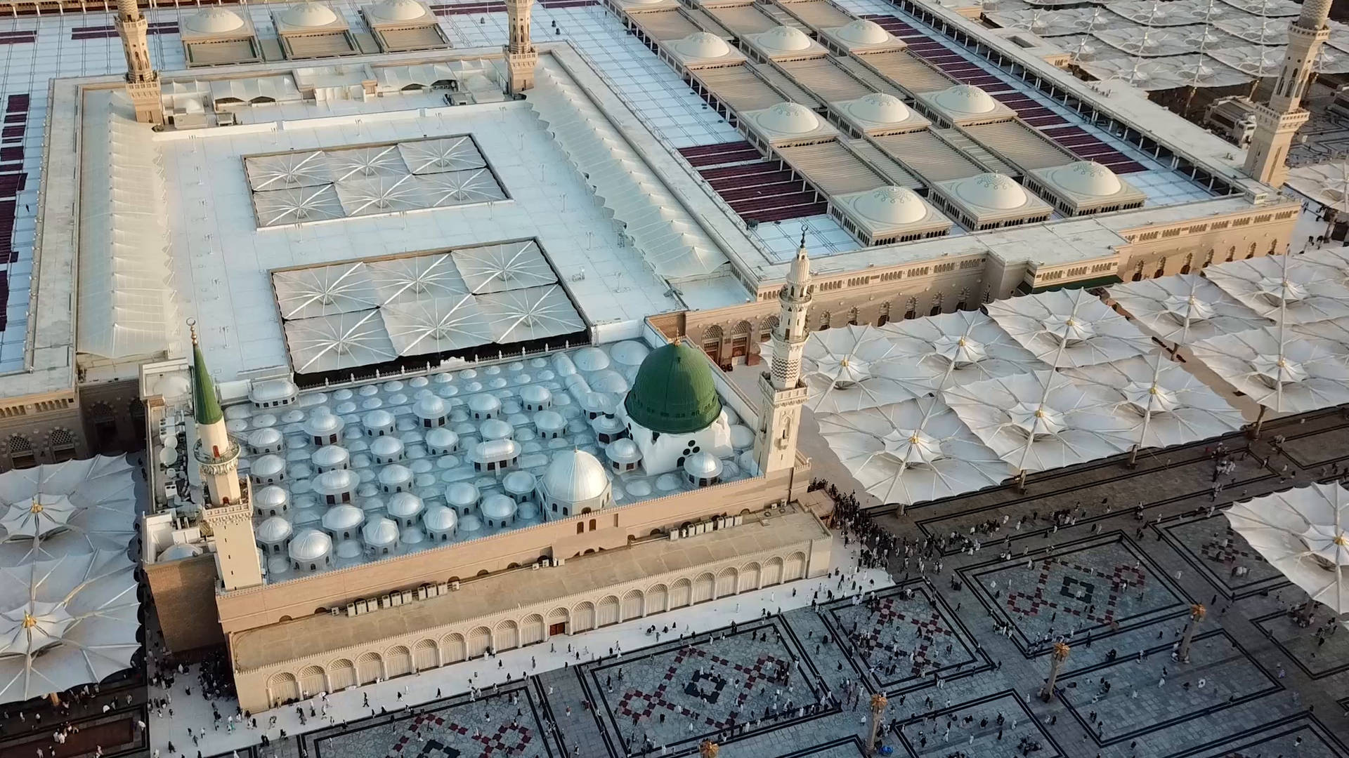 Madina Sharif Minarets And Domes Background