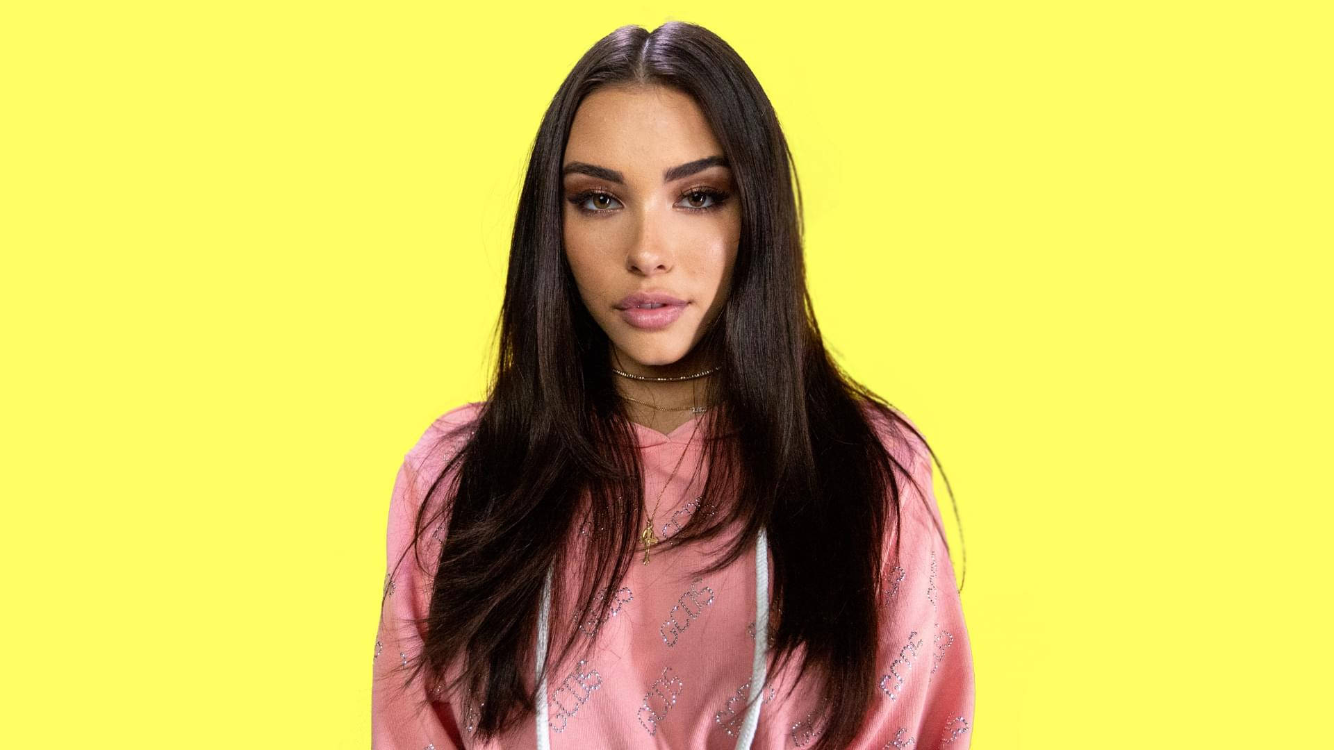 Madison Beer Yellow Background Background