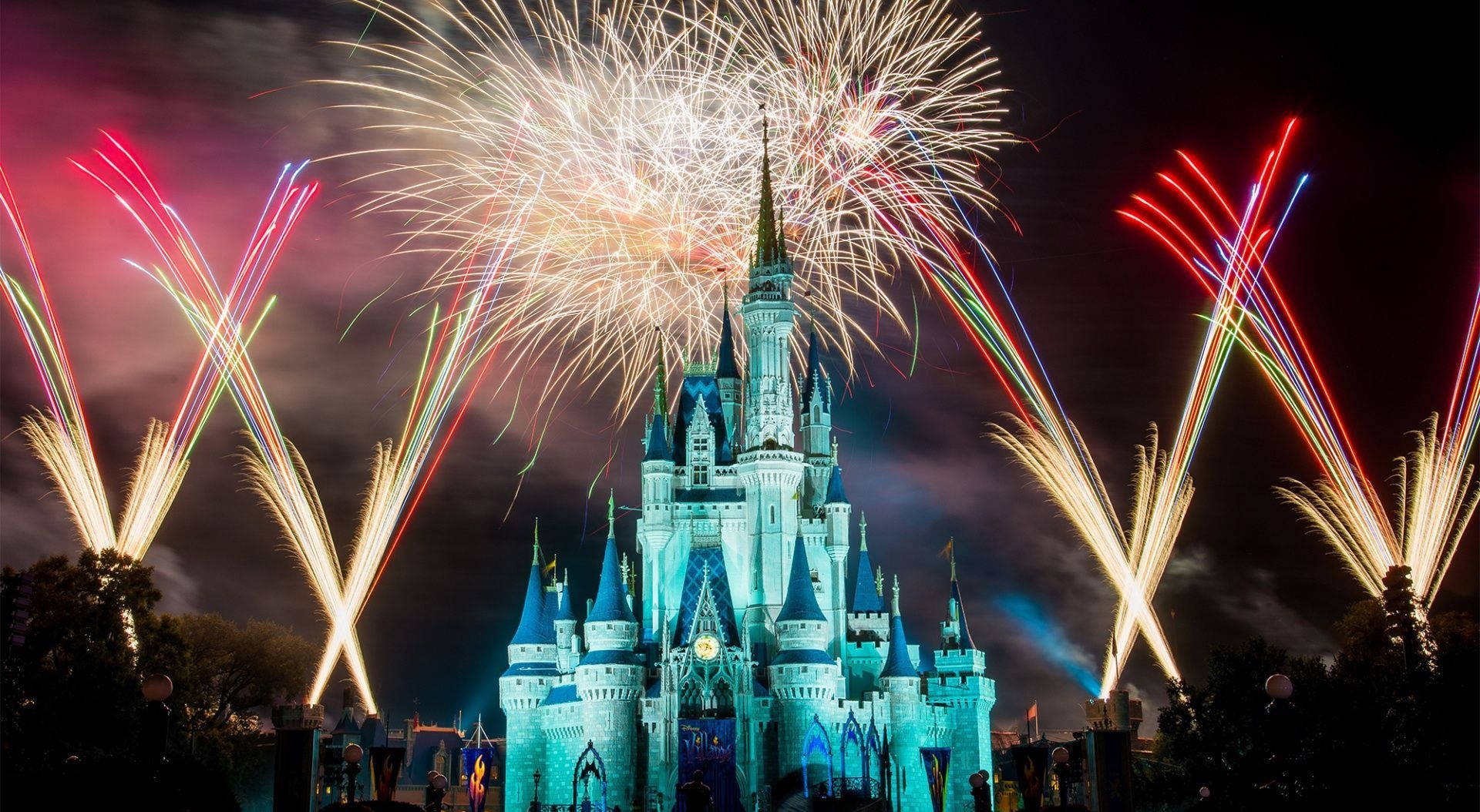 Magic Kingdom At Night Disney 4k Ultra Wide Background