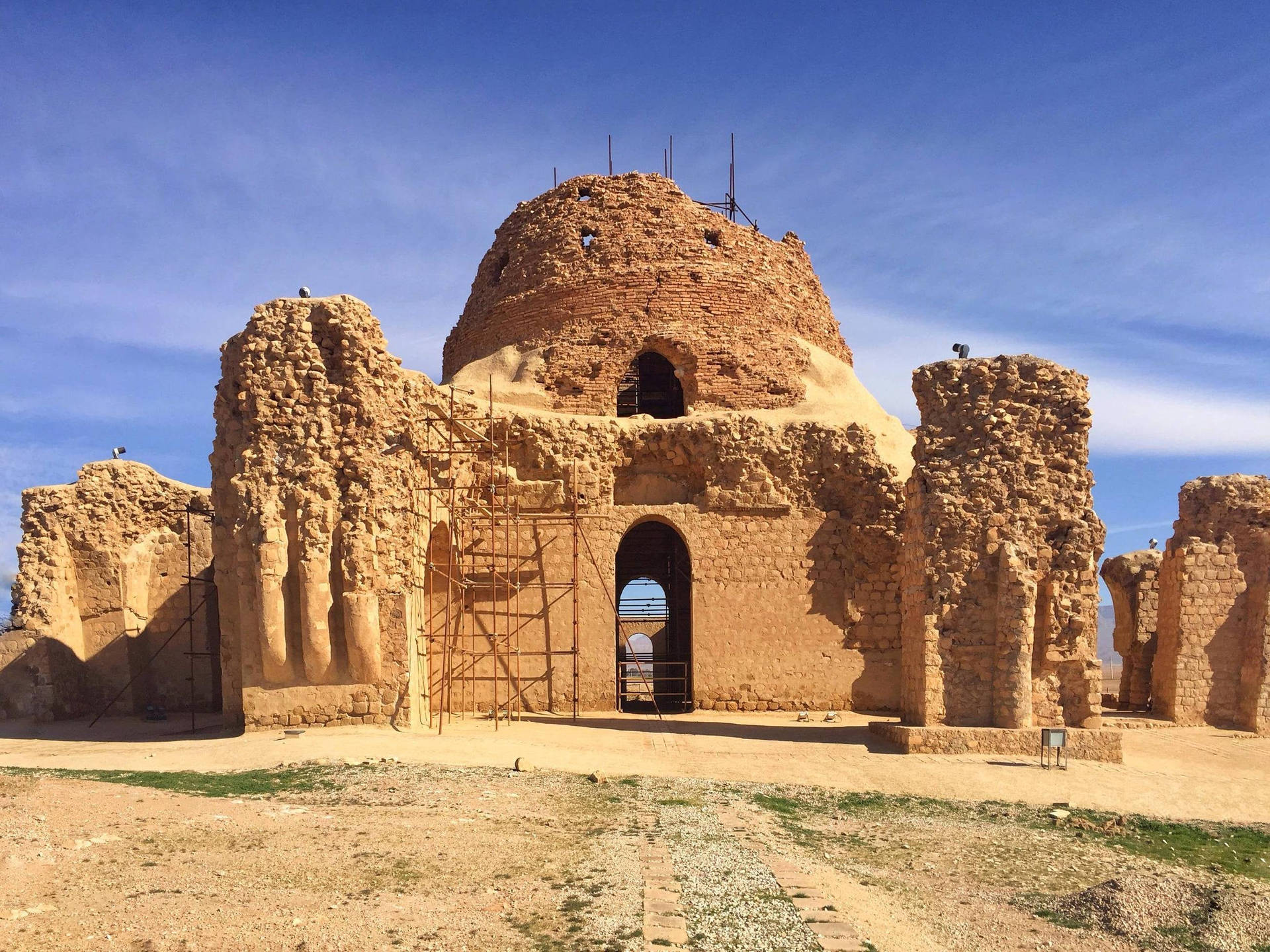 Magnificent Ancient Persia: Majestic Persian Structures In Iran