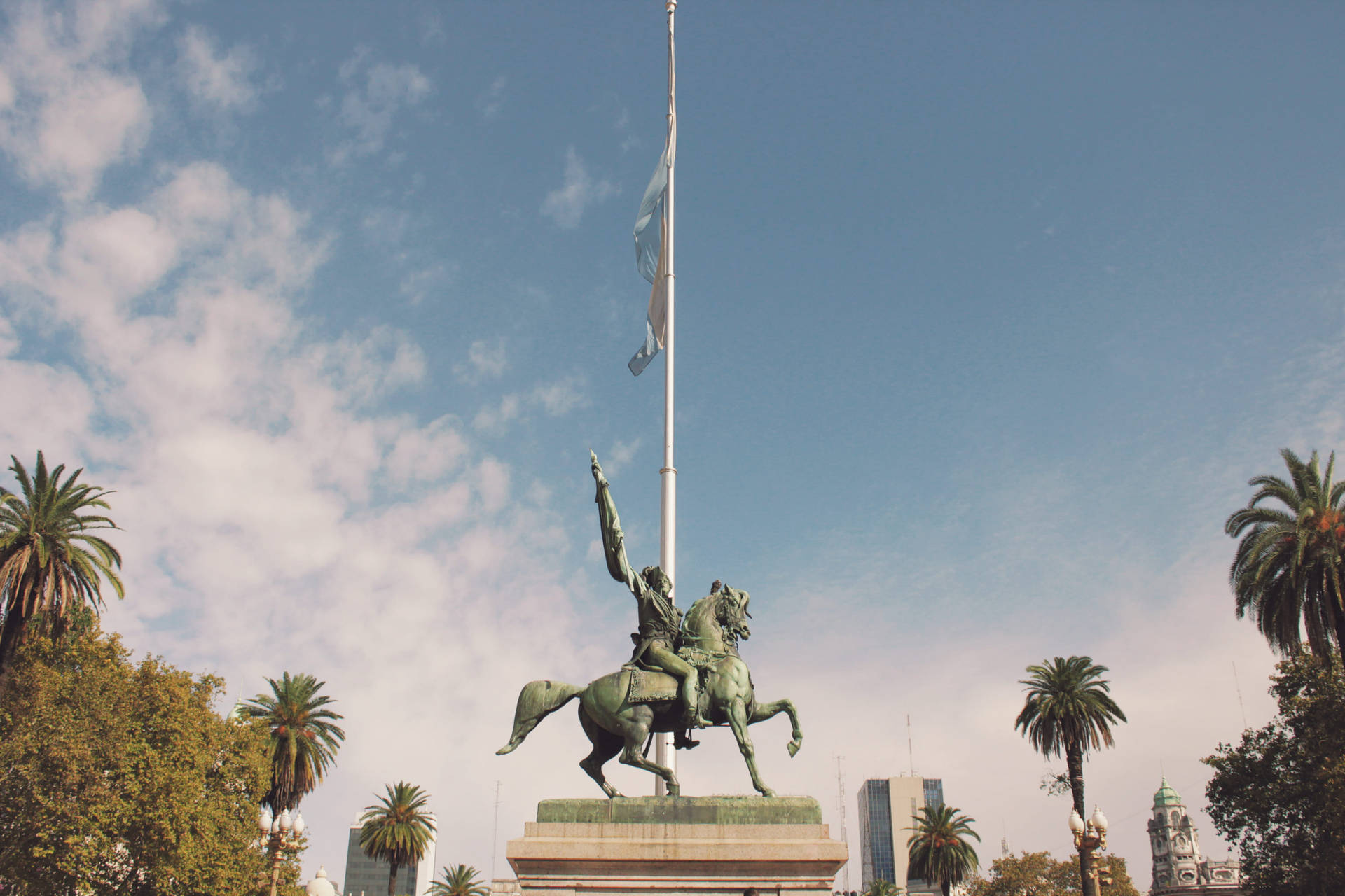 Magnificent Belgrano Monument In Argentina Background