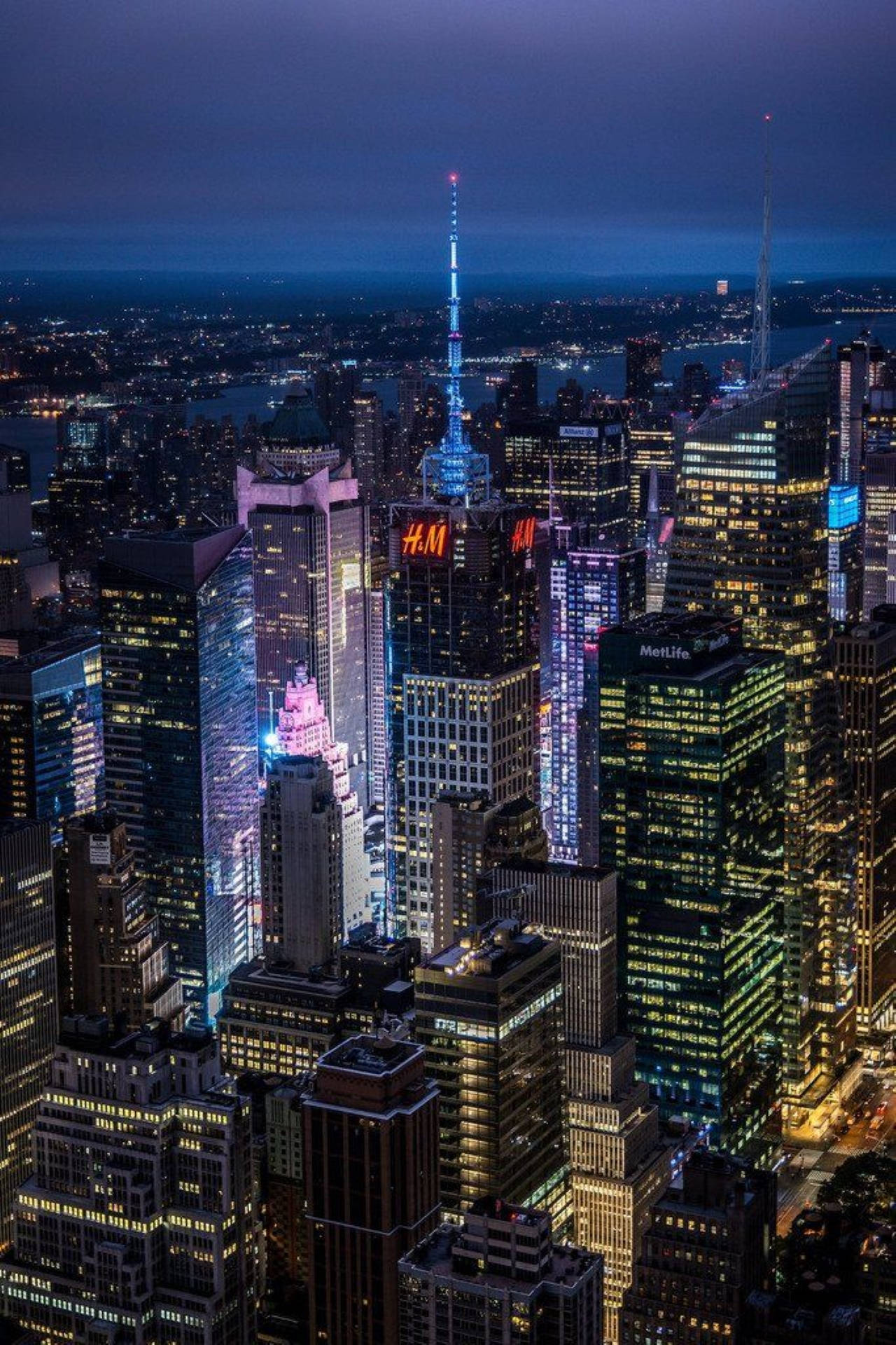 Magnificent Manhattan City Lights Background