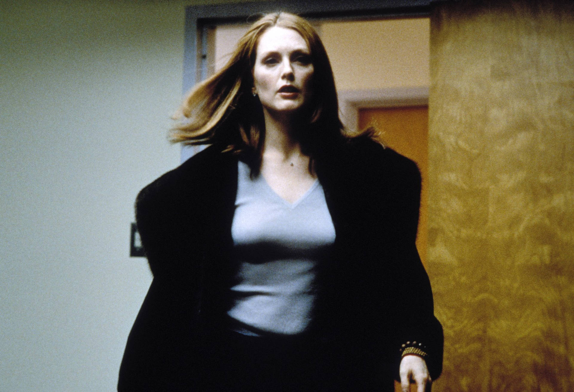 Magnolia Movie Julianne Moore As Linda Partridge Background