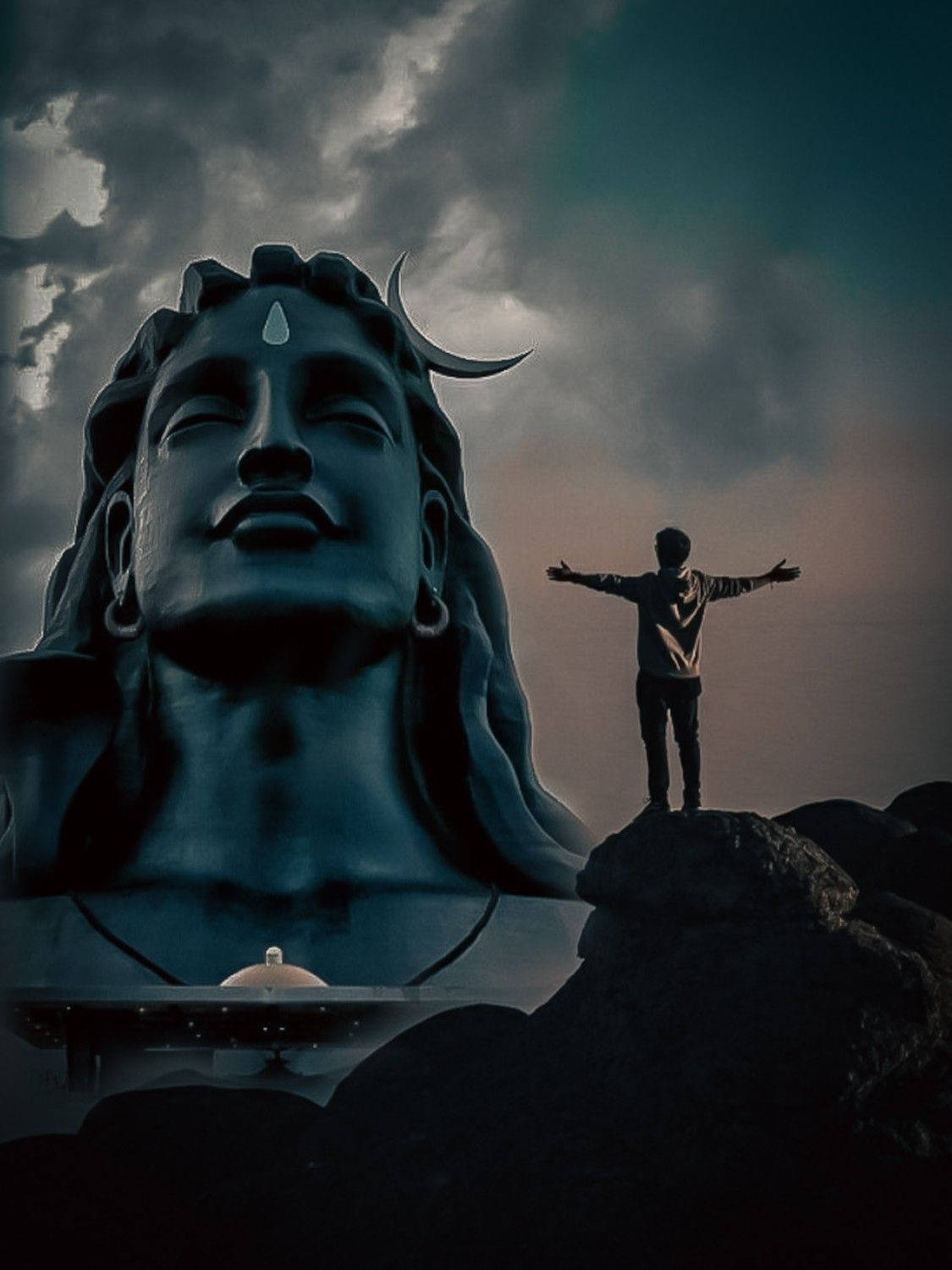 Mahadev Full Hd Sculpture With Man Background