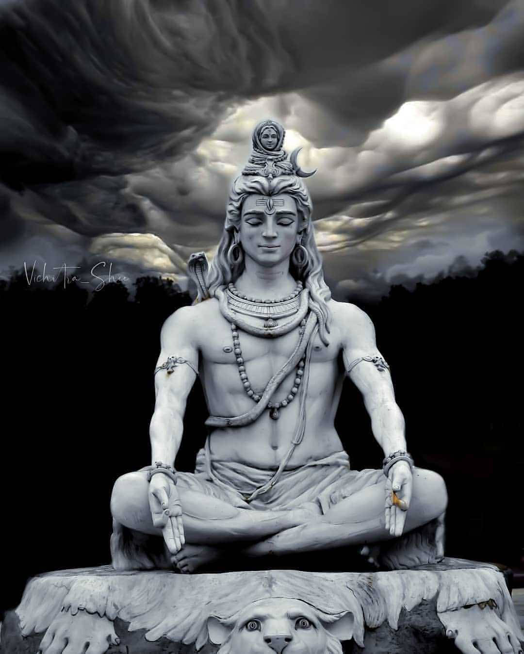 Mahakal Silver Statue Background