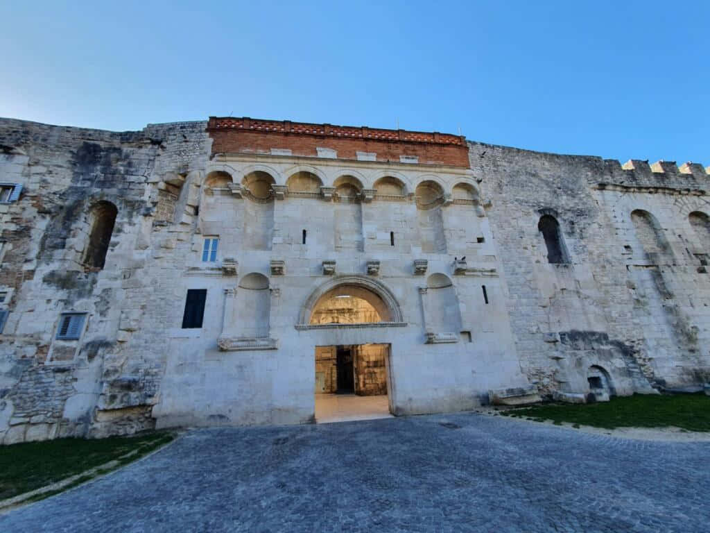 Main Gate Of Diocletians Palace Background