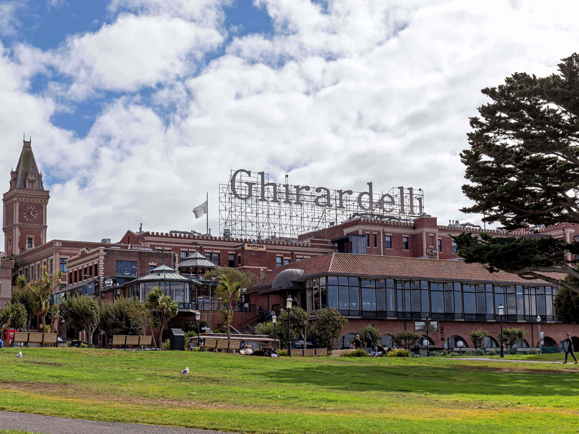 Majestic Ghirardelli Square Garden Background