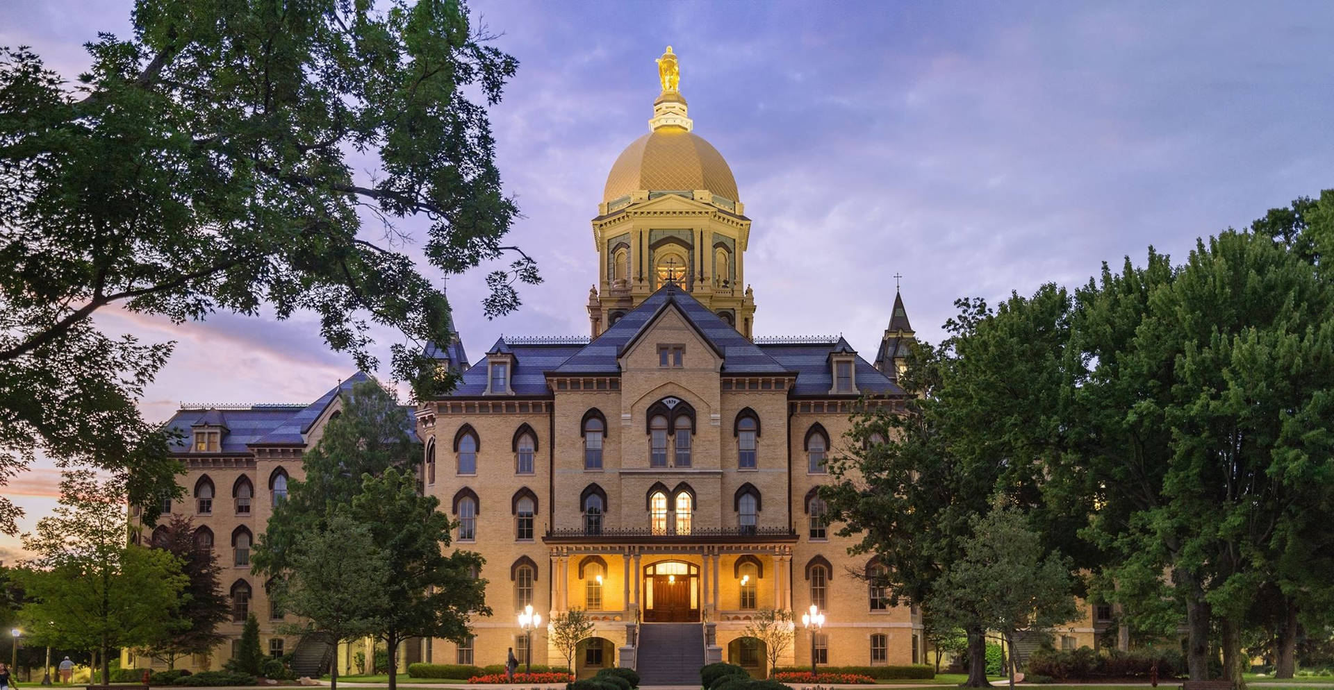 Majestic Golden Dome Of The University Of Notre Dame