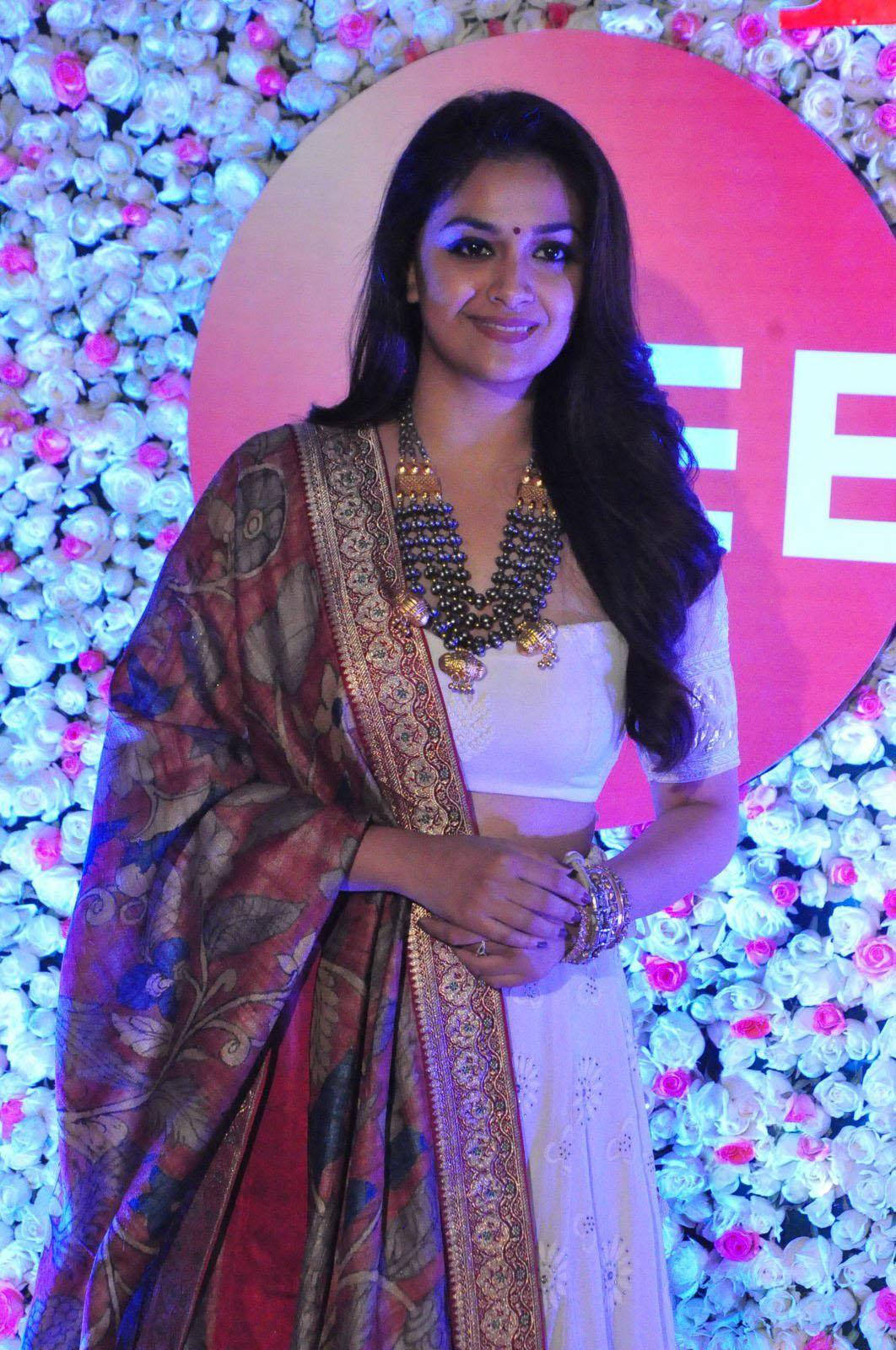 Majestic Keerthi Suresh In Elaborate Sari Background