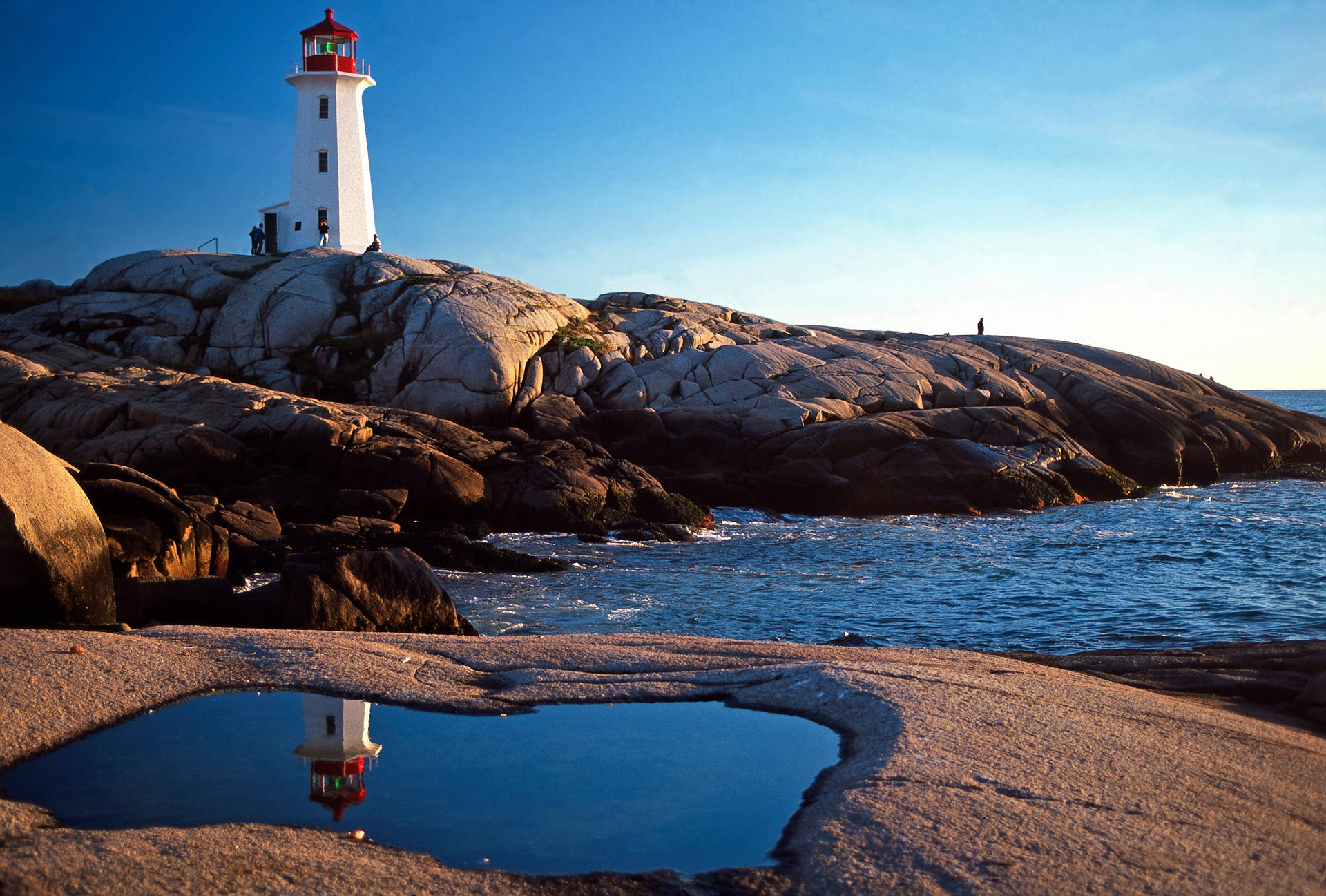 Majestic Peggy's Point Lighthouse Illuminating Canada's Coastal Beauty