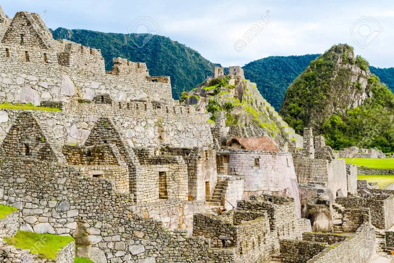 Majestic Ruins Of Machu Picchu In Cusco, Peru Background