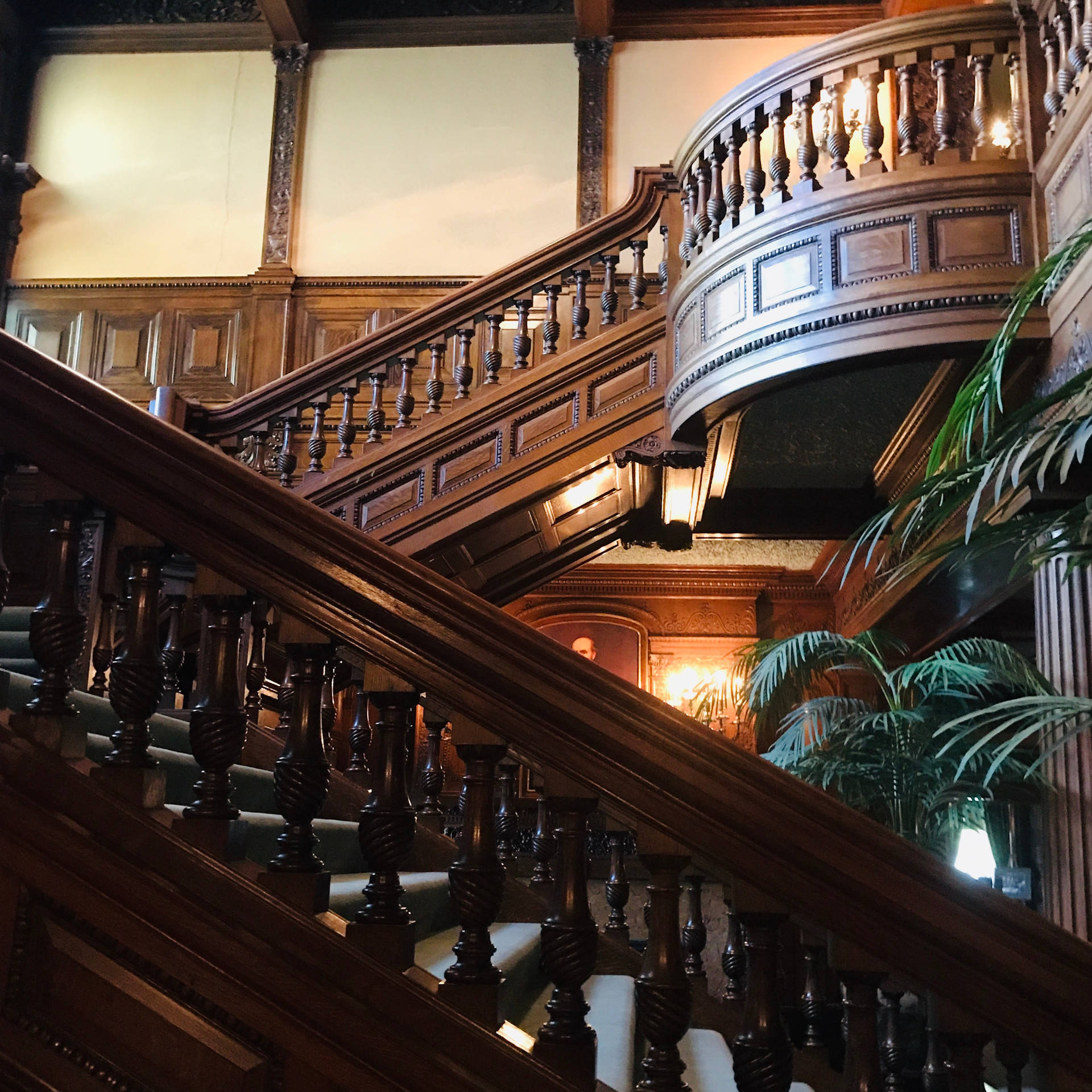 Majestic Stairs Of The James J. Hill House In Minneapolis Background