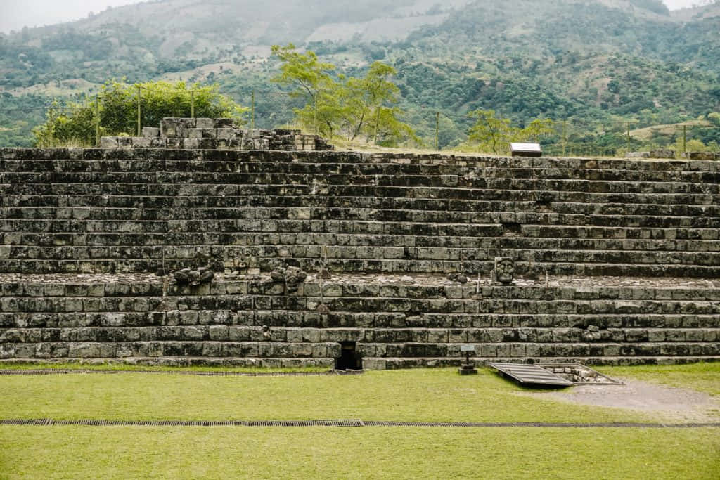 Majestic View Of Ancient Mayan Ruins Of Copan Background