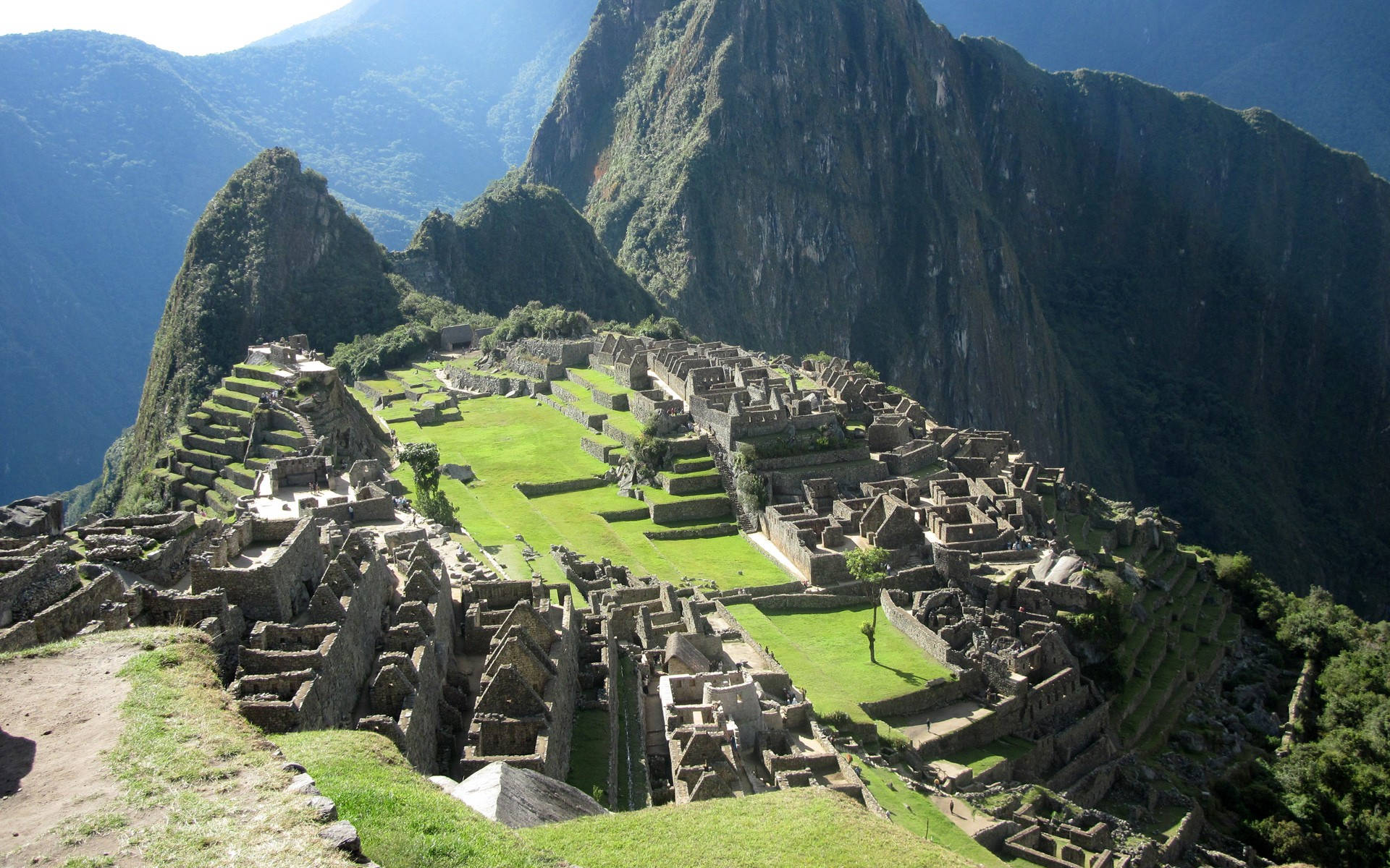 Majestic View Of Machu Picchu Citadel In Cusco, Peru Background