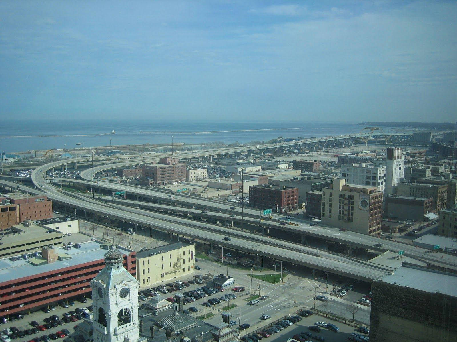 Majestic View Of Milwaukee Super Highway At Dusk Background